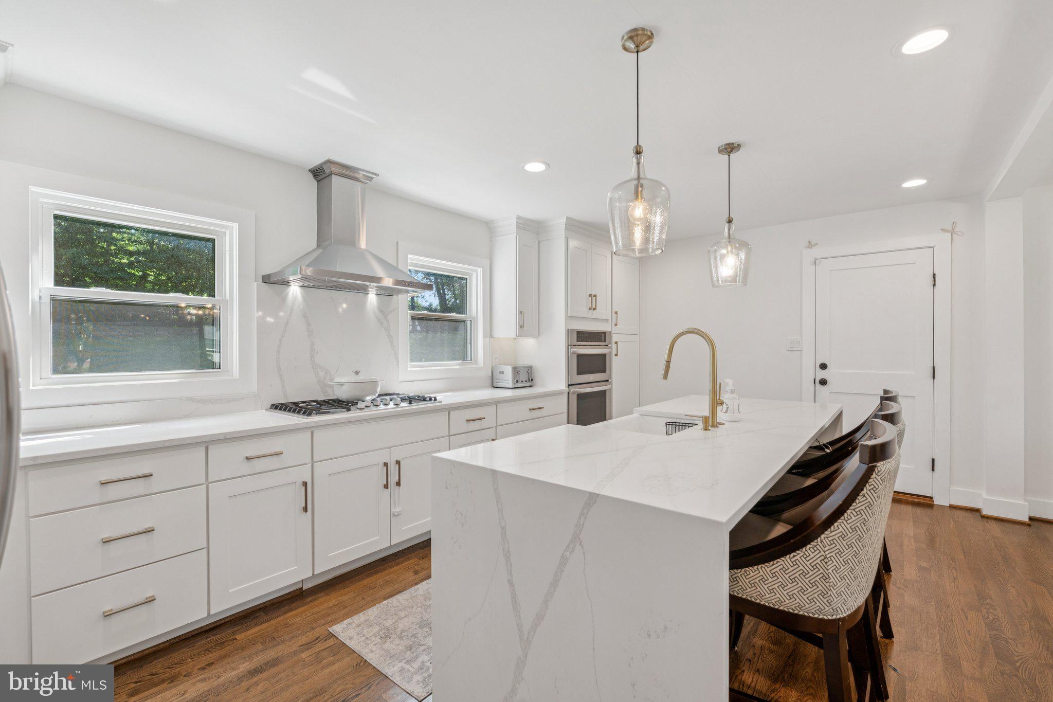 ROBERTS GLEN - Residential