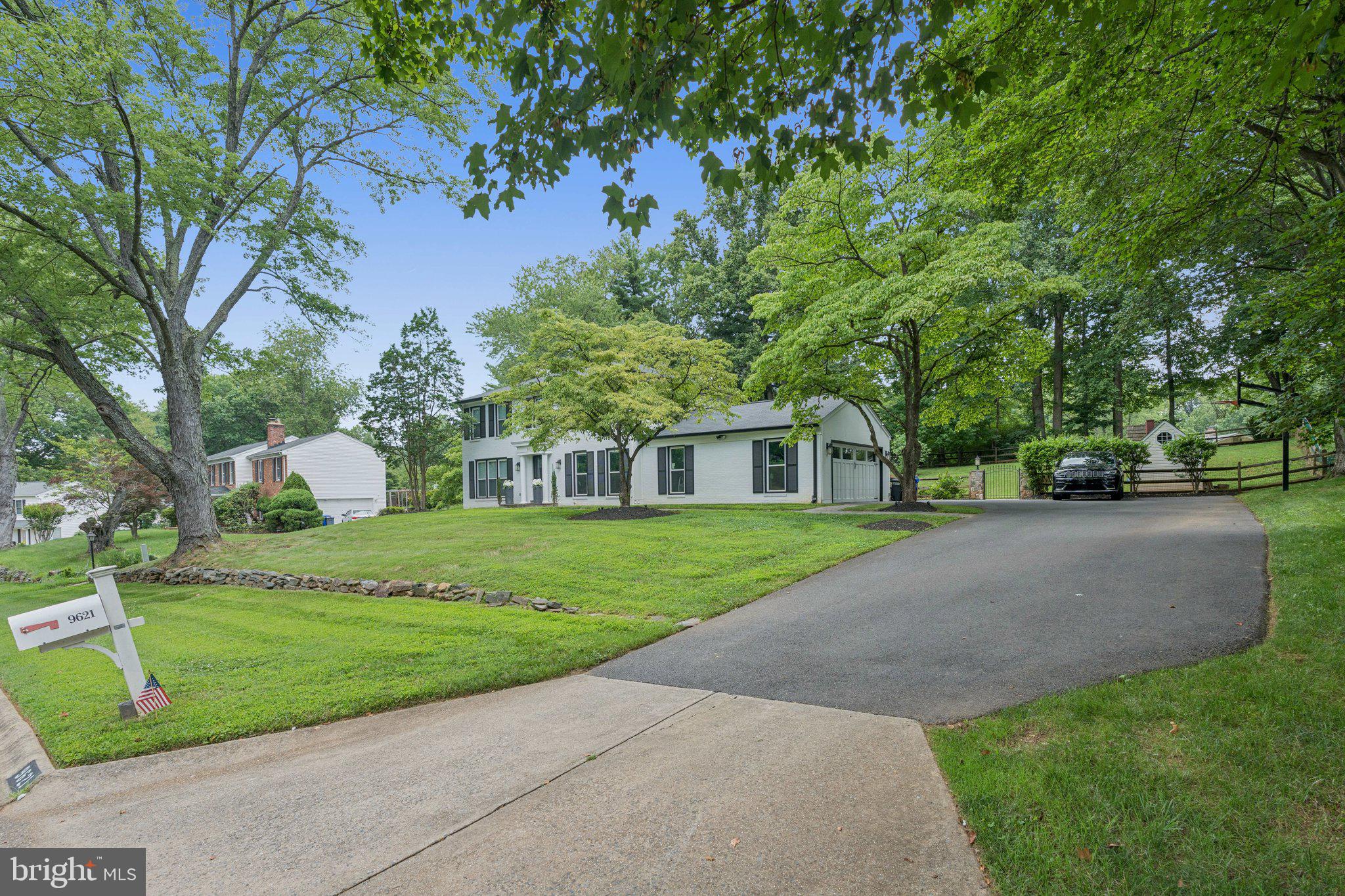 ROBERTS GLEN - Residential