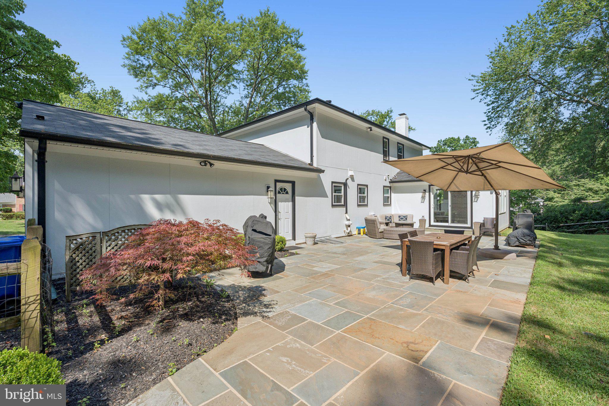 ROBERTS GLEN - Residential