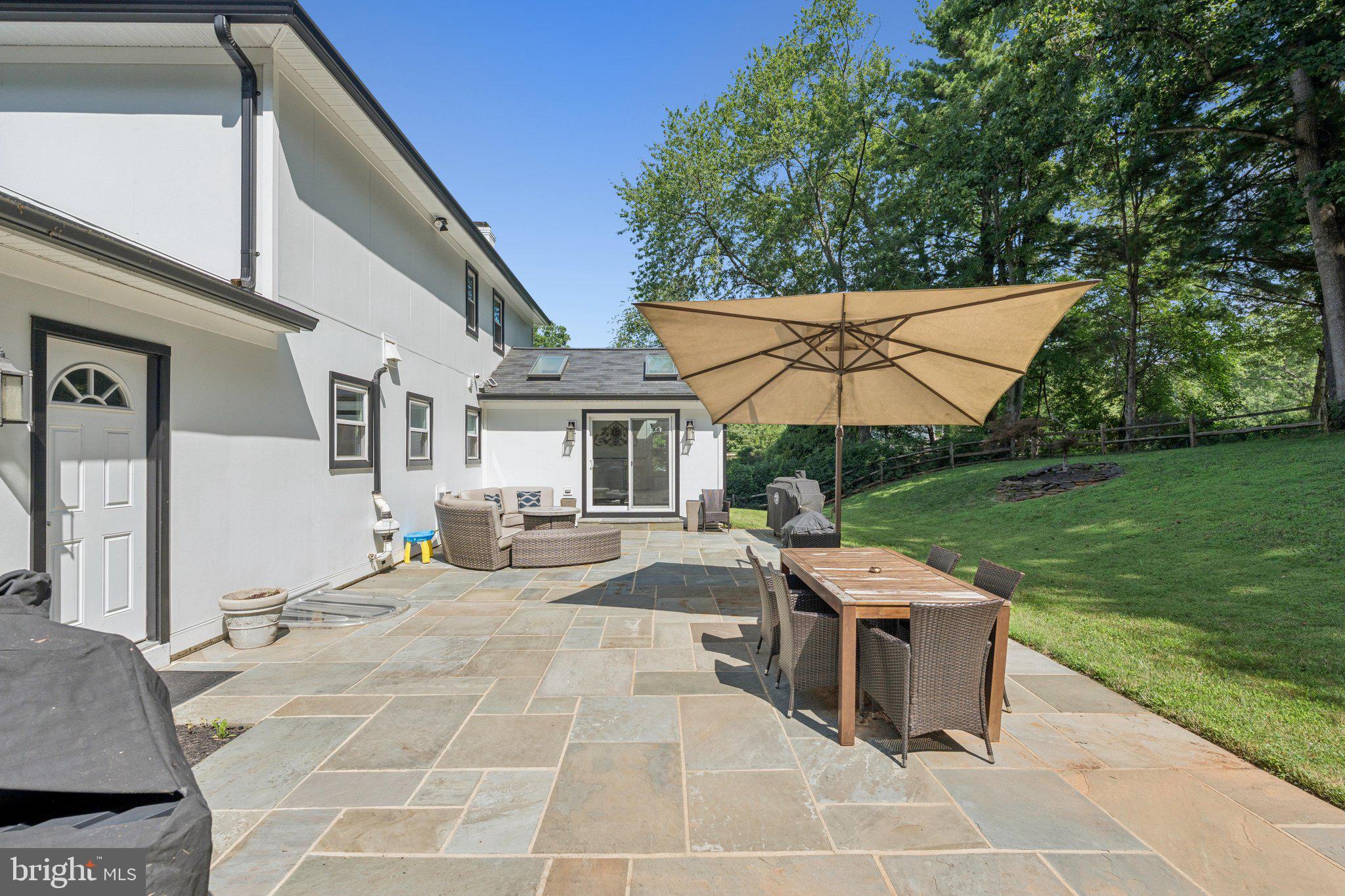 ROBERTS GLEN - Residential