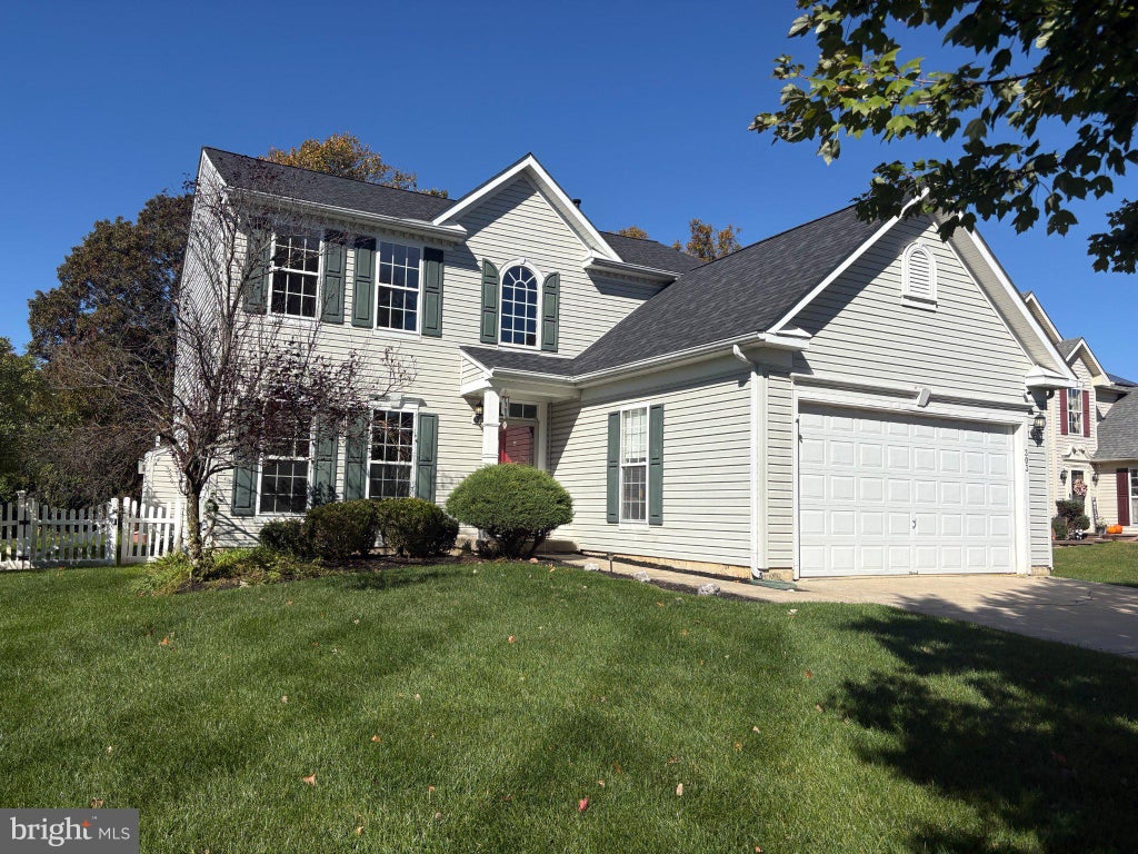 Photo of 303 Kali Lane, WILLIAMSTOWN, NJ 08094 (MLS # NJGL2079886)