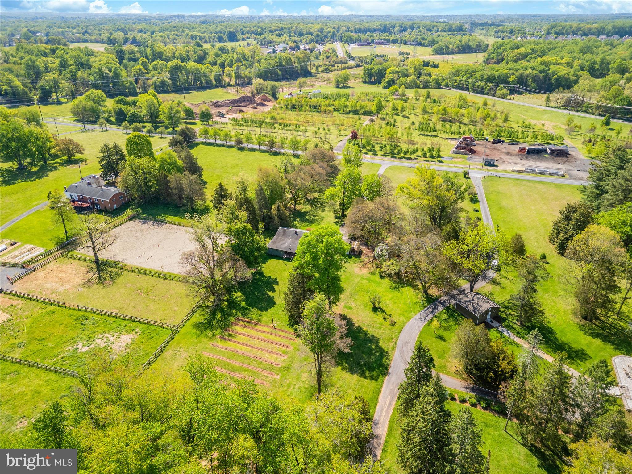 LAYTONSVILLE OUTSIDE - Residential