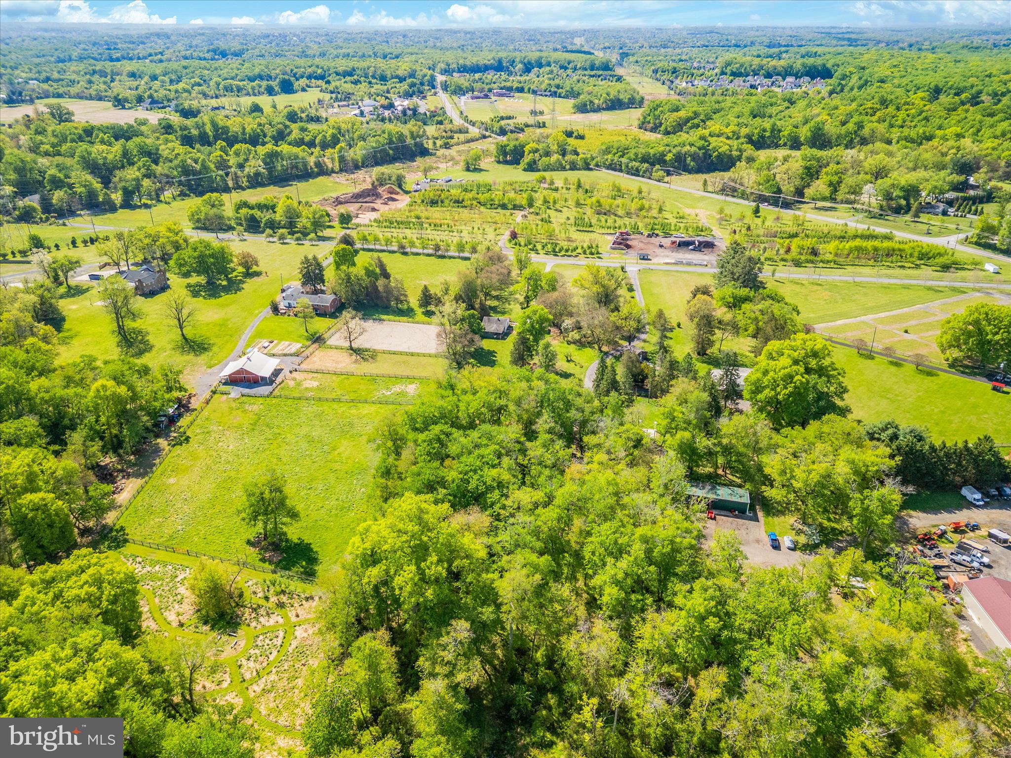 LAYTONSVILLE OUTSIDE - Residential