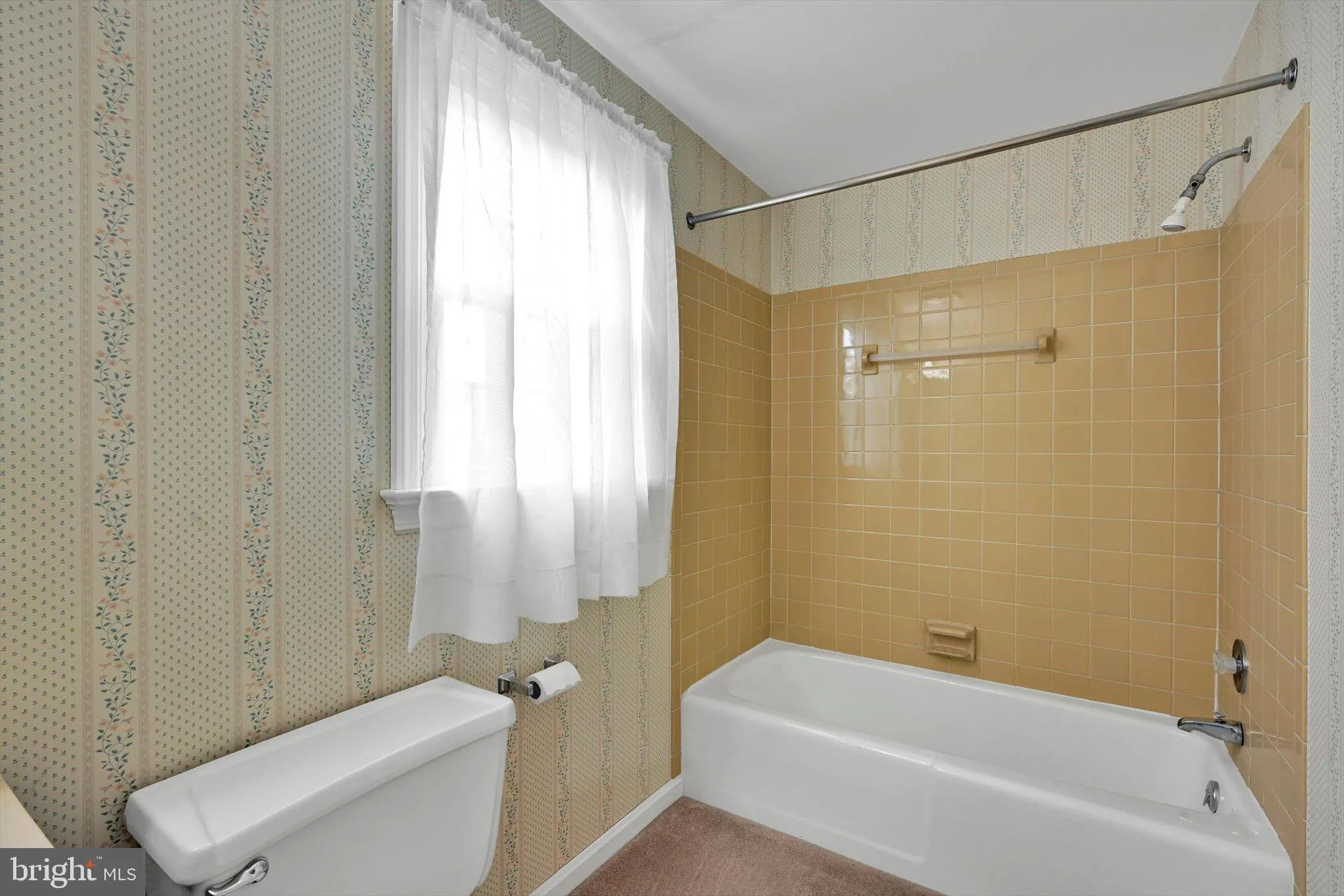 Strasburg, Pennsylvania 17579, United States, 4 Bedrooms Bedrooms, ,2 BathroomsBathrooms,Residential,Active,109044