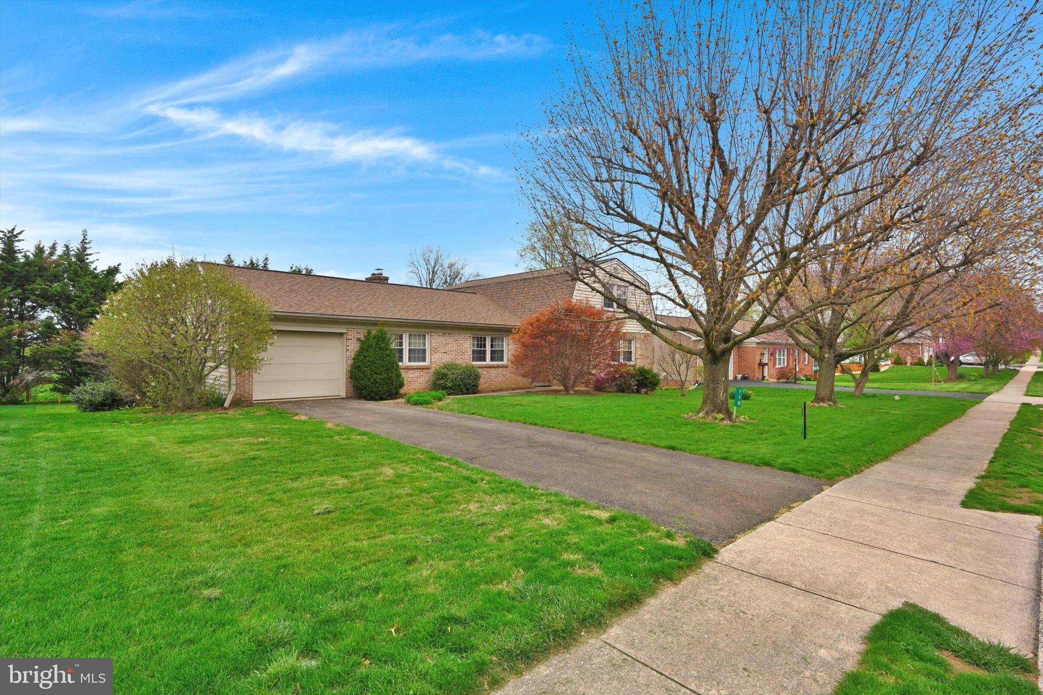 STRASBURG BOROUGH - Residential