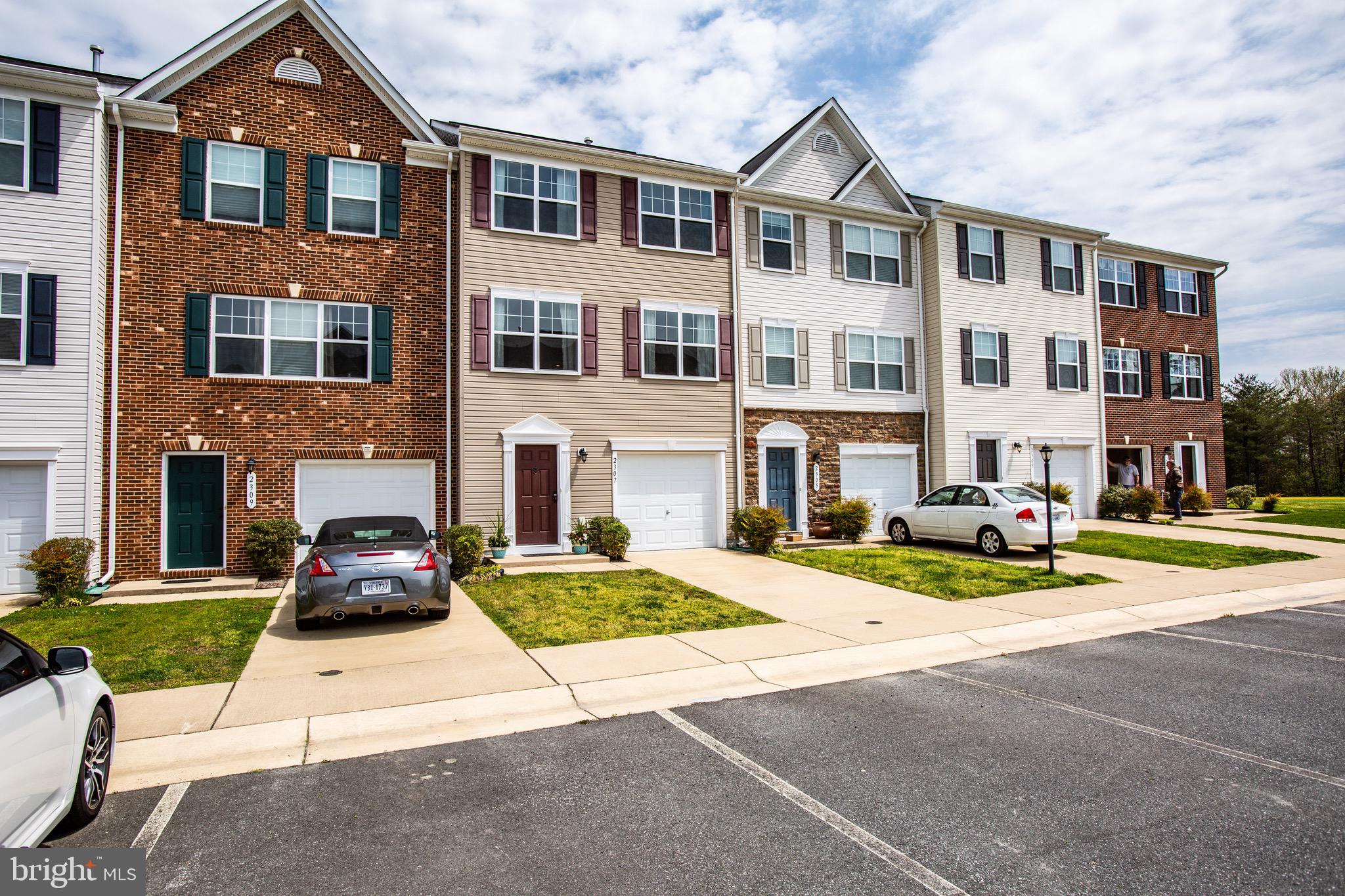 MALLARD LANDING - Residential