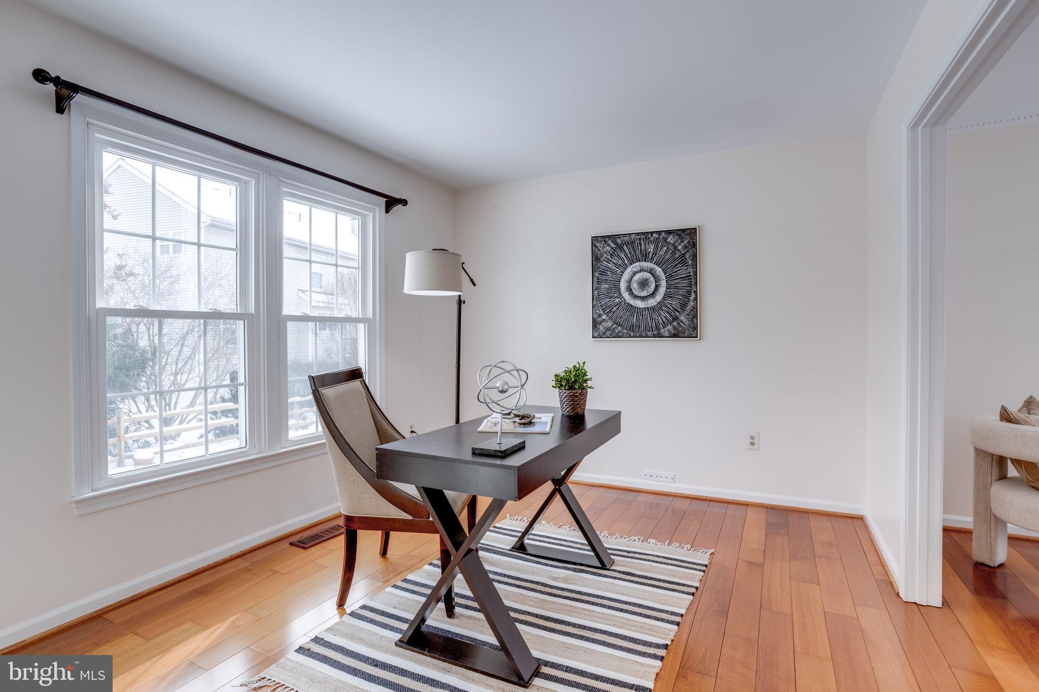 WELLINGTON/CLOVERHILL - Residential