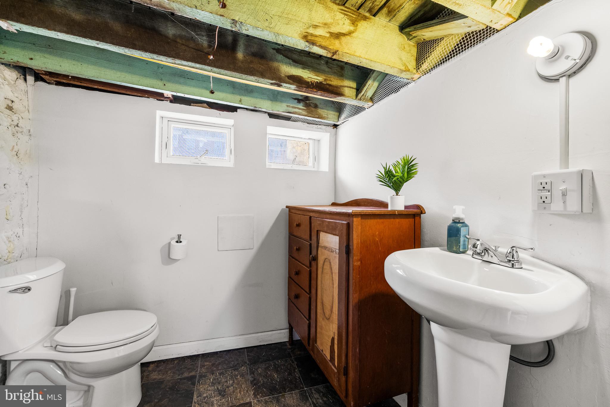 HAMPDEN HISTORIC DISTRICT - Residential
