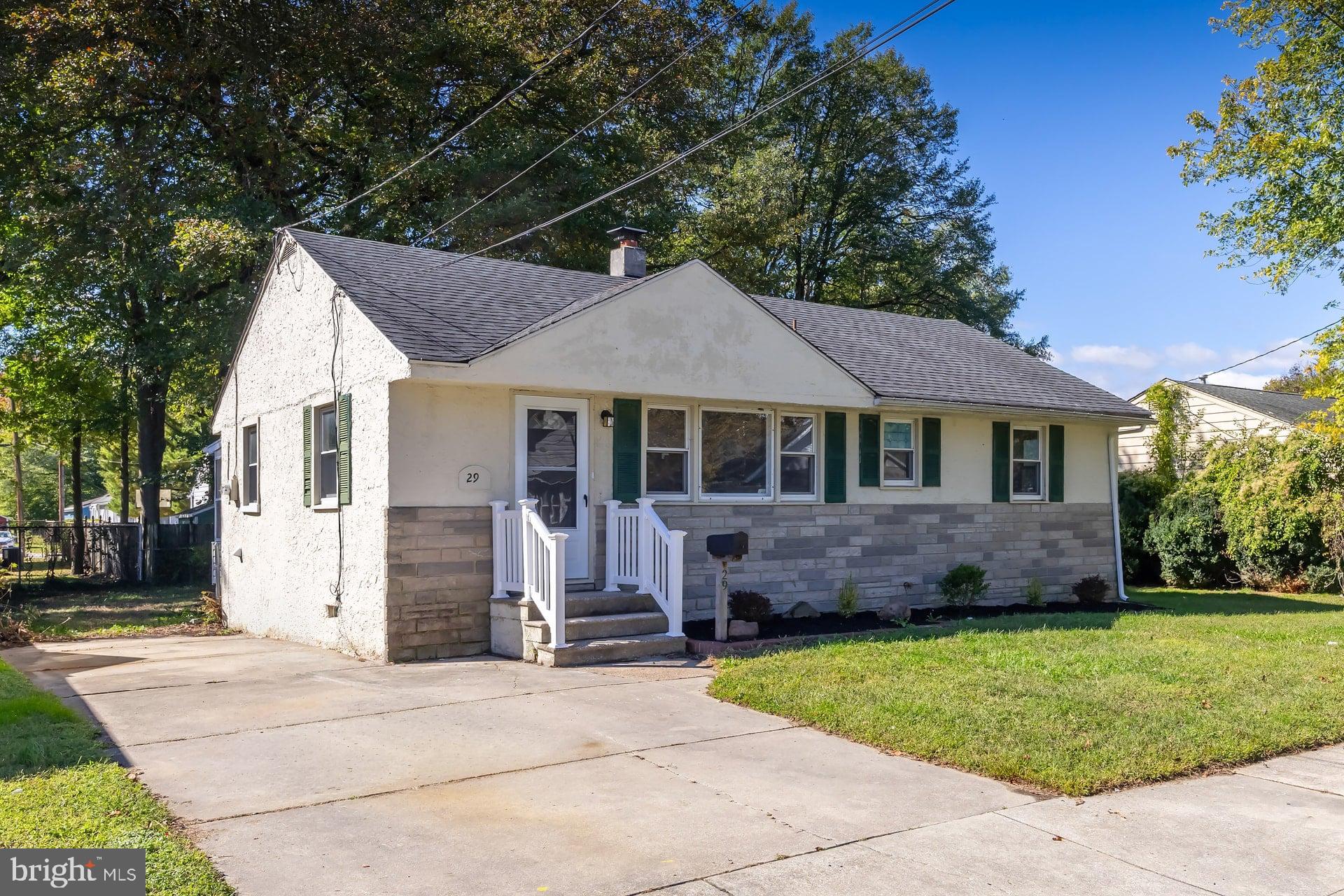 29 HARDING AVENUE