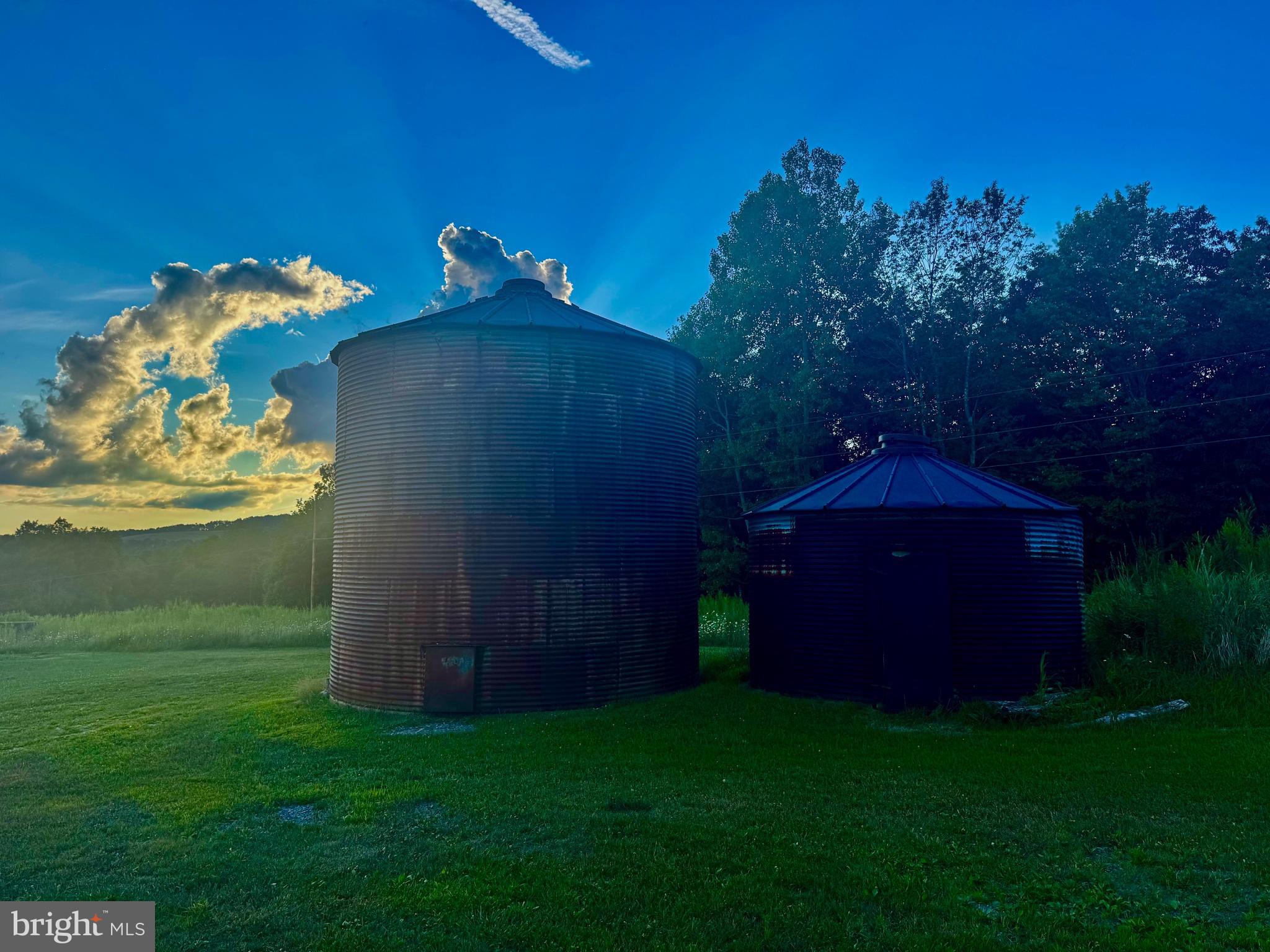 12 OAK GROVE CEMETERY ROAD