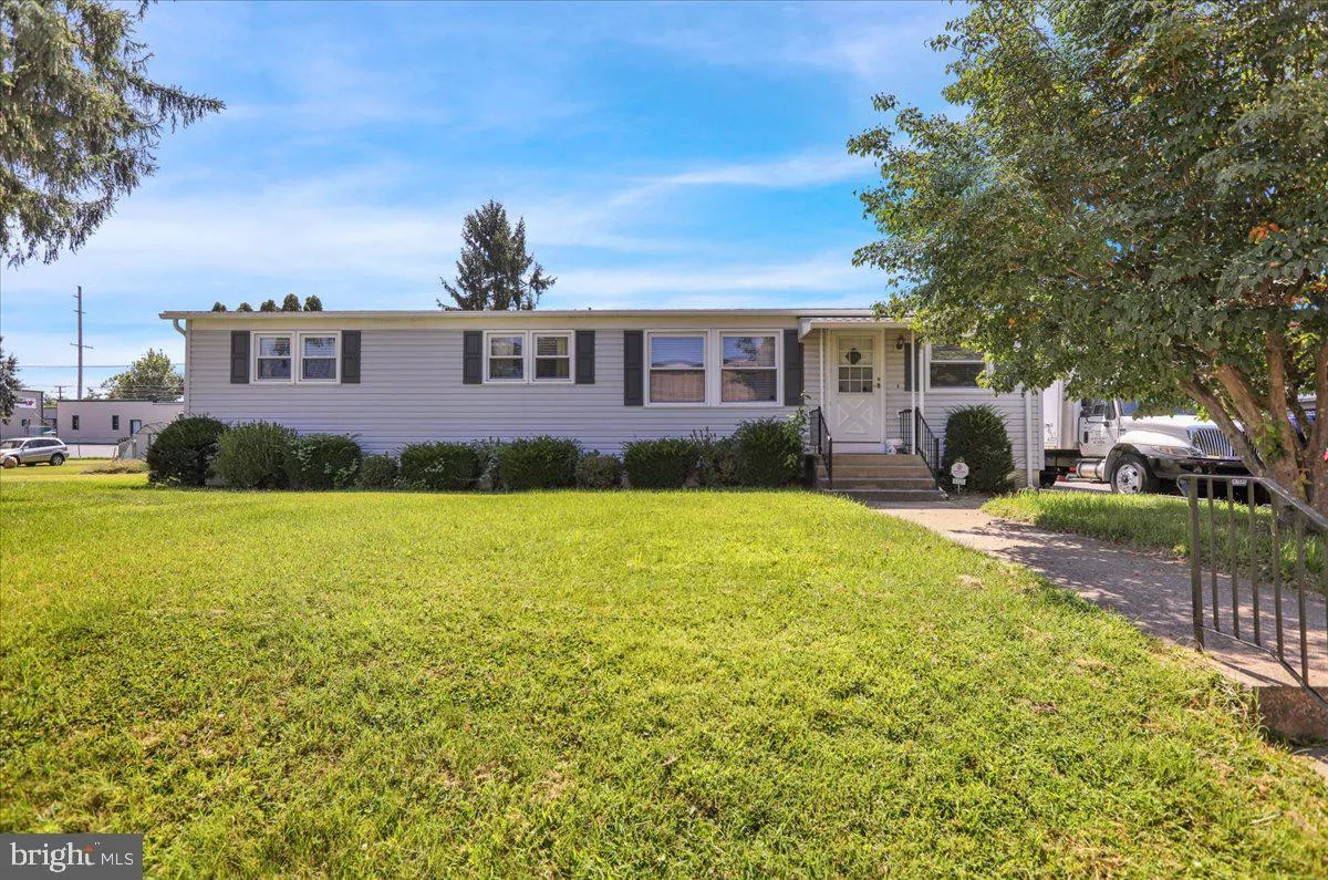 Reading, Pennsylvania 19601, United States, 3 Bedrooms Bedrooms, ,1 BathroomBathrooms,Residential,Active,186257