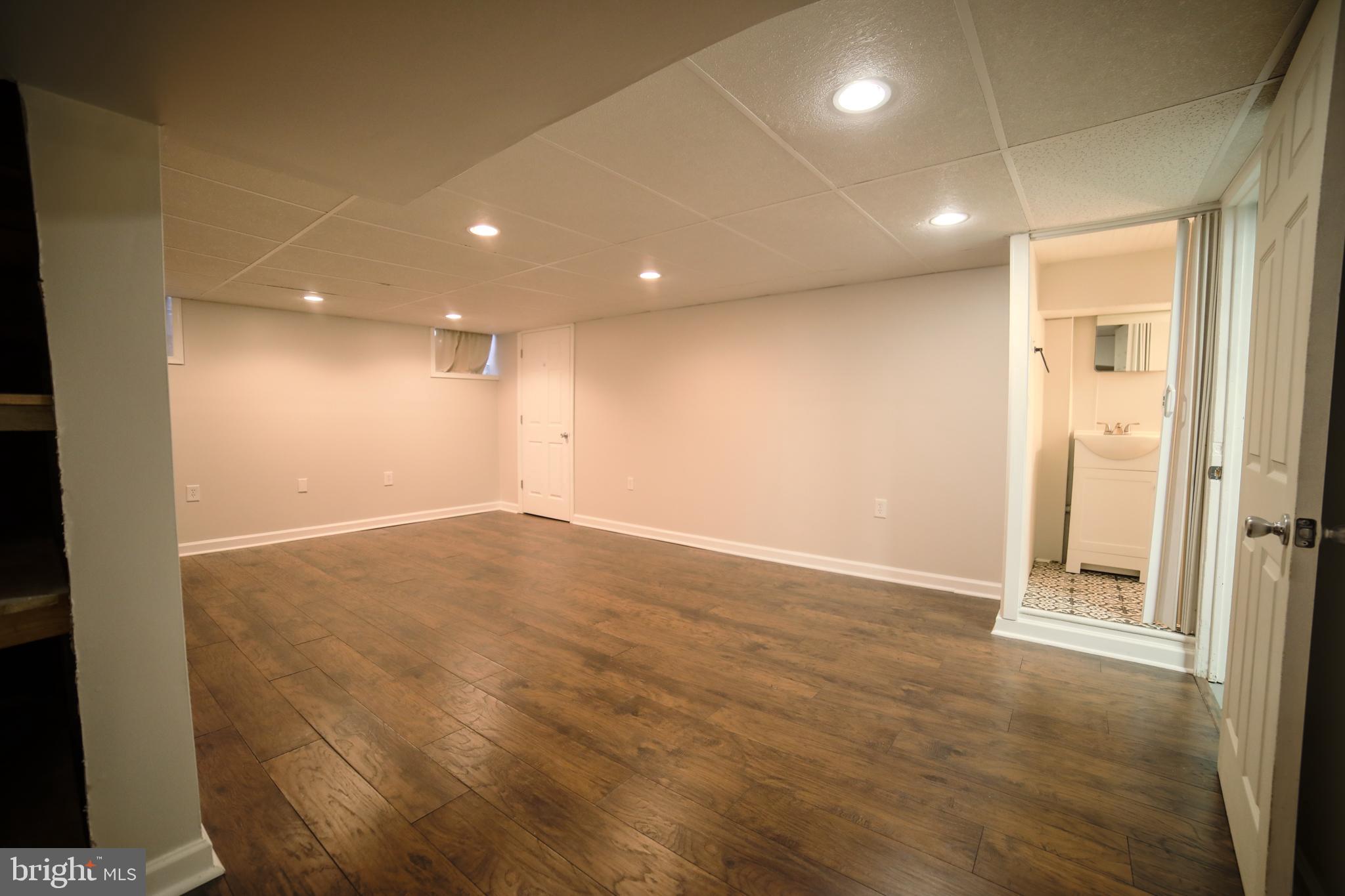 CHATHAM PARK - Residential Lease