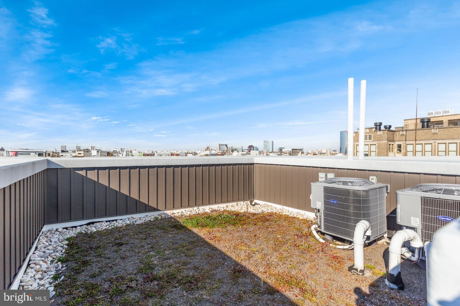 POINT BREEZE - Residential