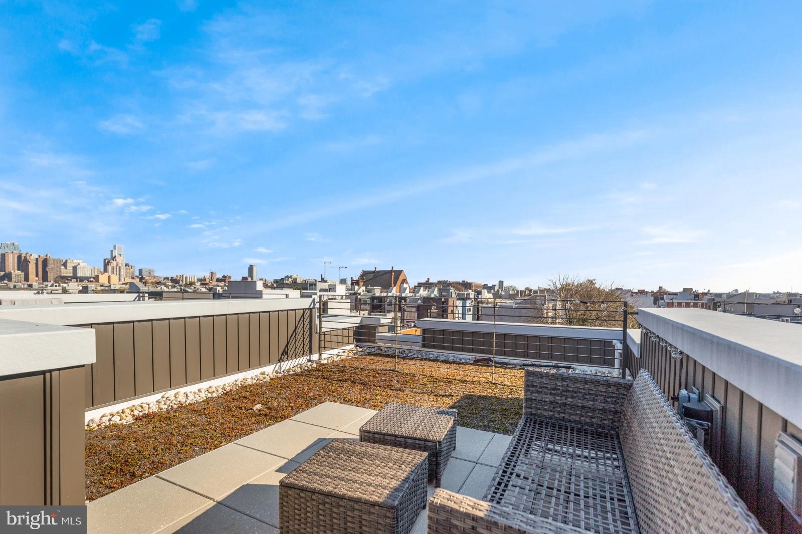 POINT BREEZE - Residential