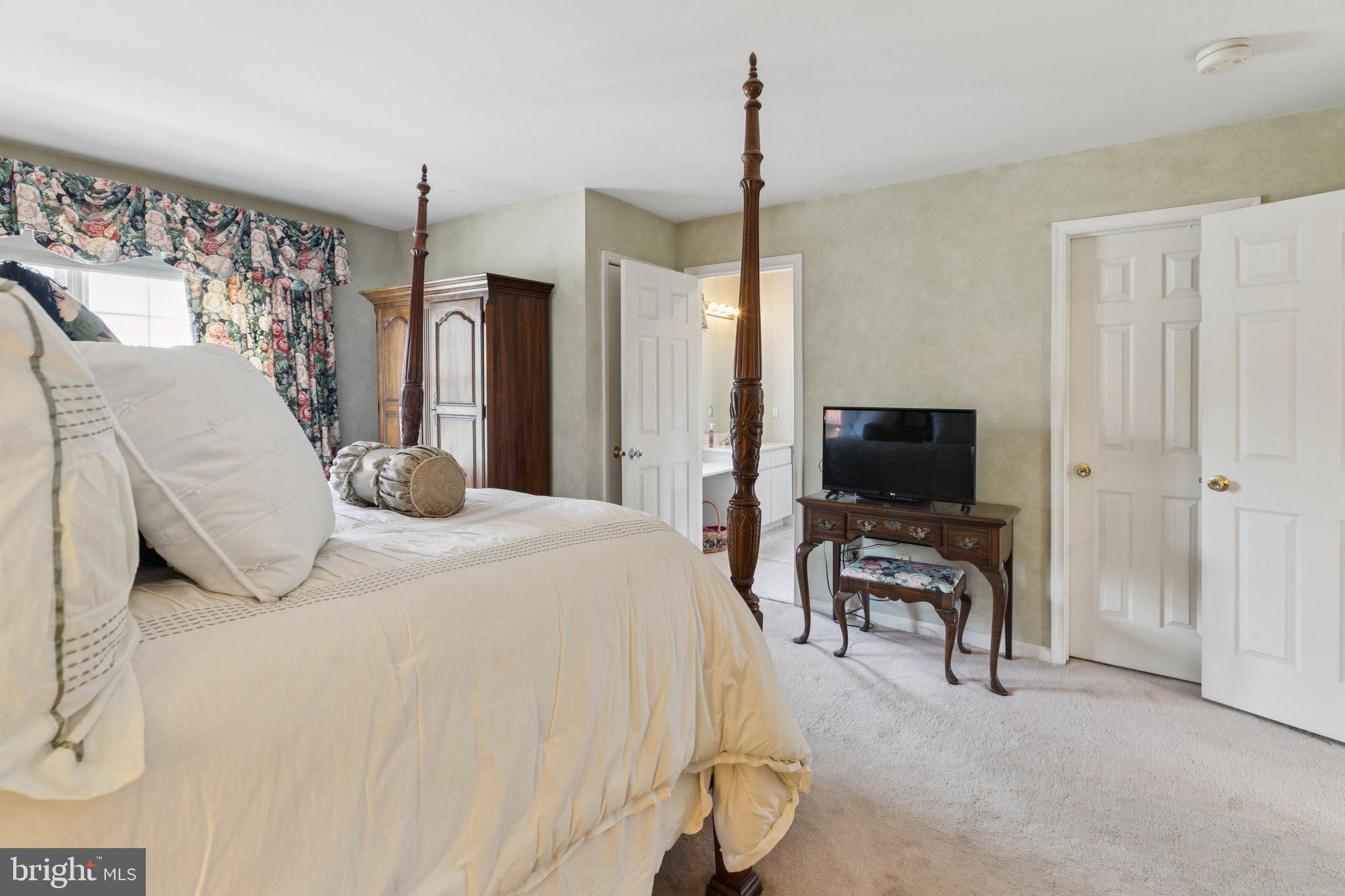 PLUM TREE VILLAGE - Residential