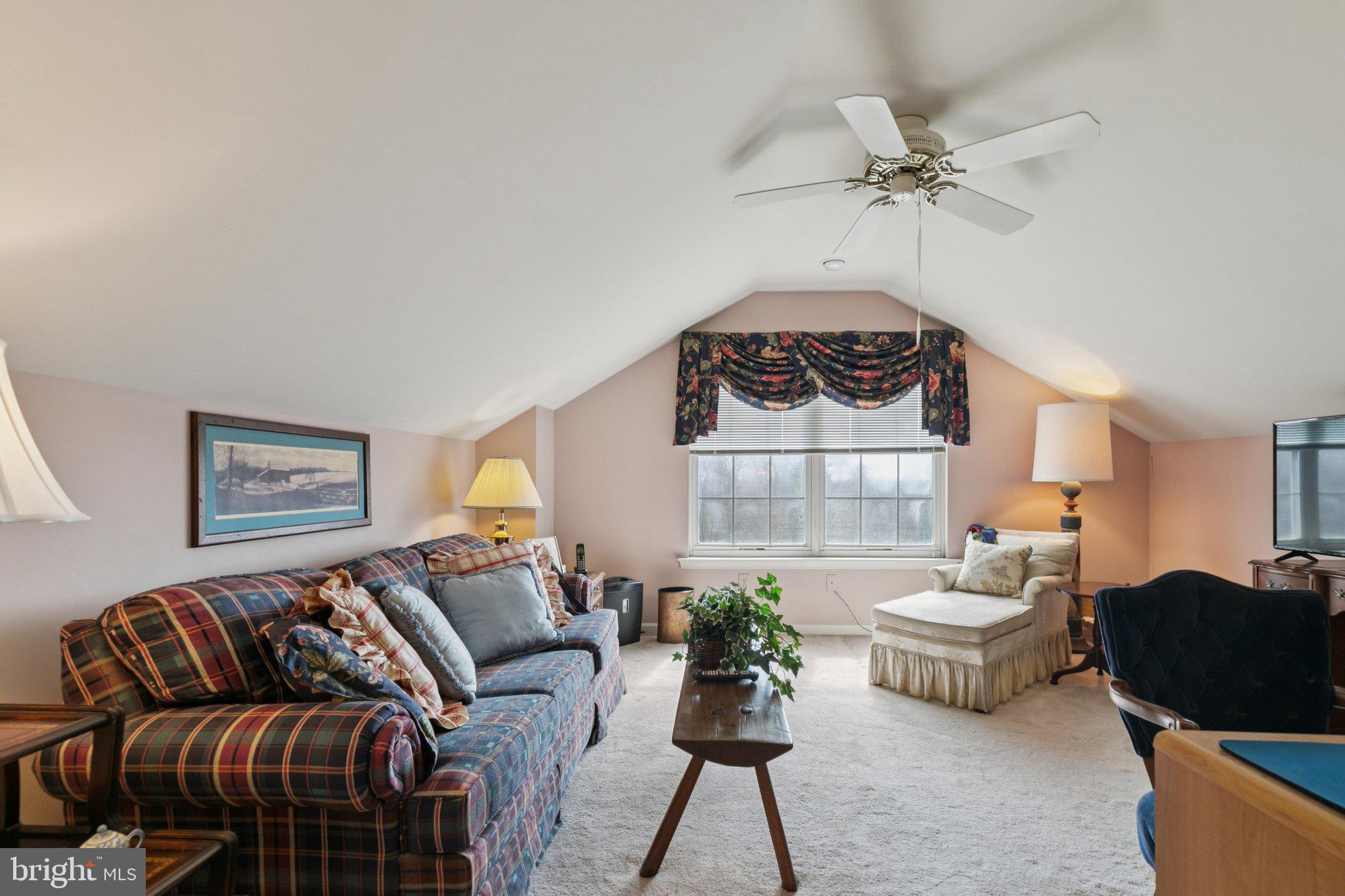 PLUM TREE VILLAGE - Residential