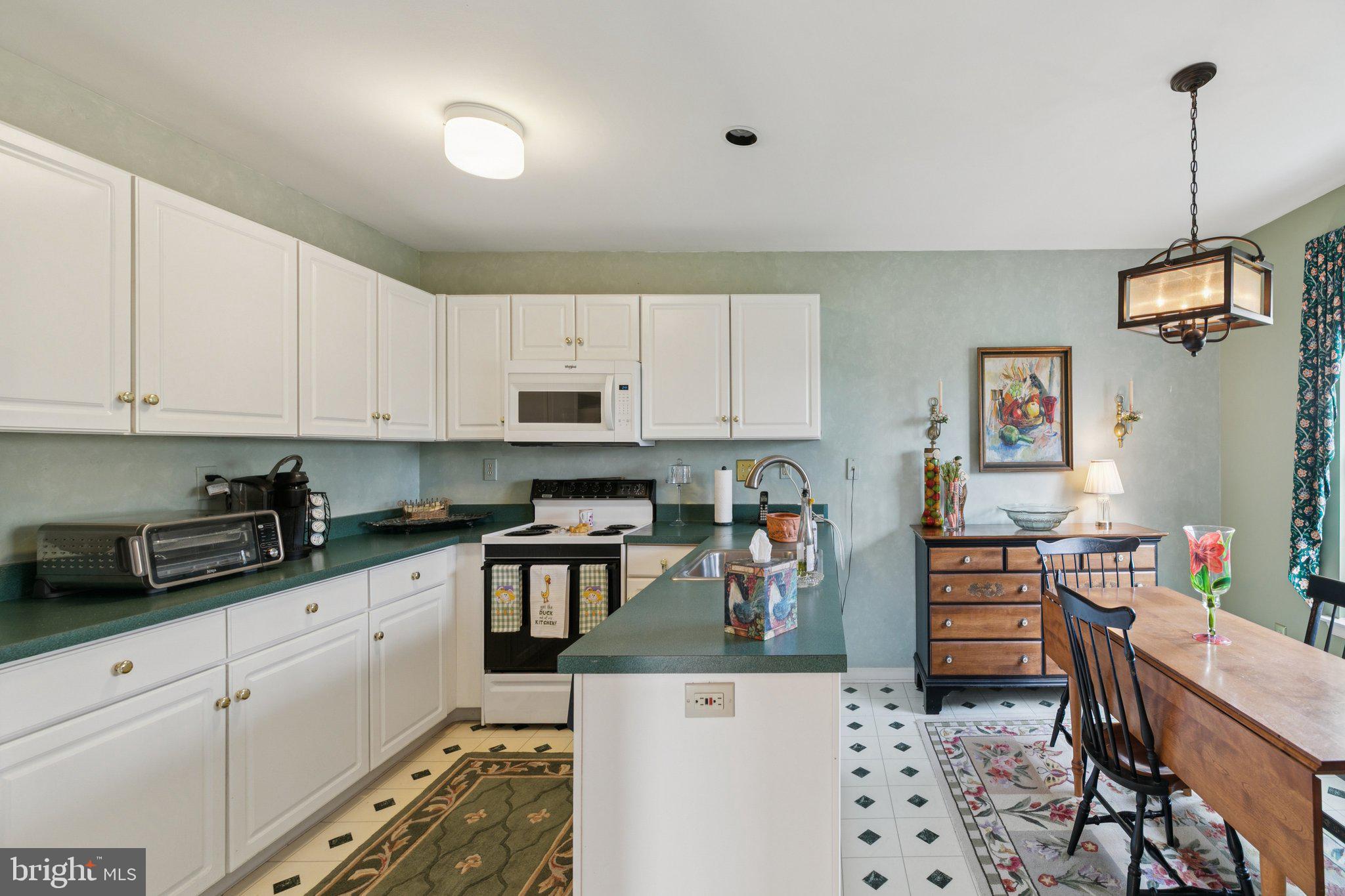 PLUM TREE VILLAGE - Residential