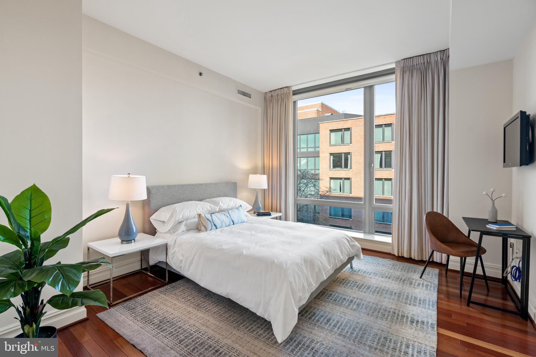 GEORGETOWN - Residential