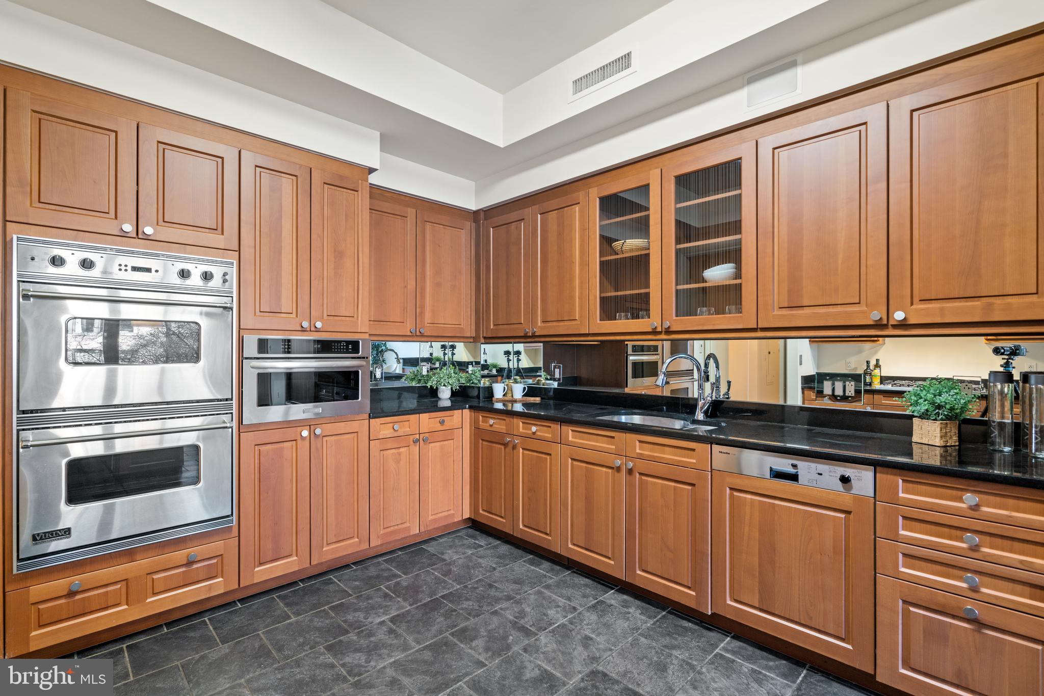 GEORGETOWN - Residential