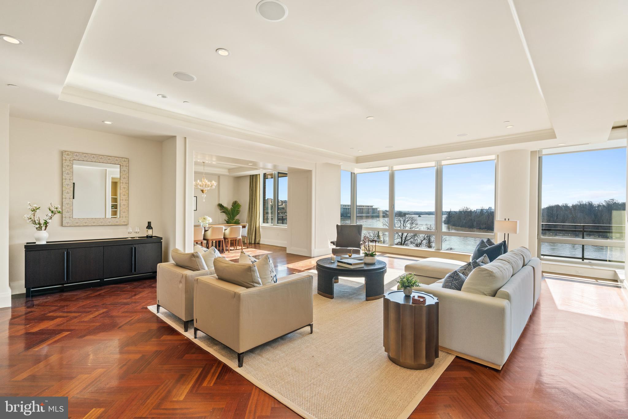 GEORGETOWN - Residential