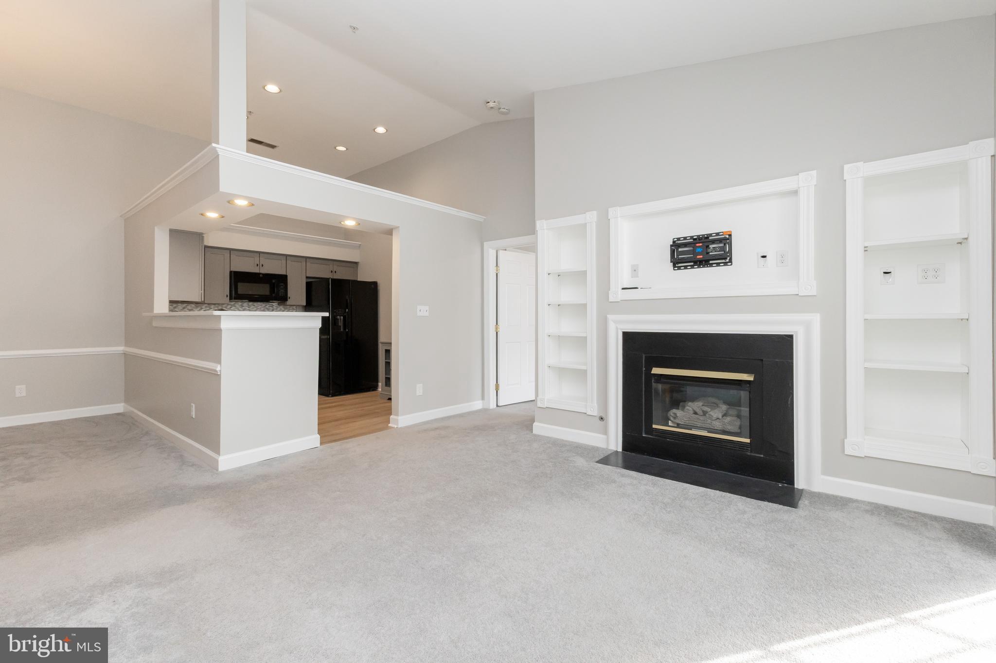 HIGHLAND AT GUNSTON CORNER - Residential