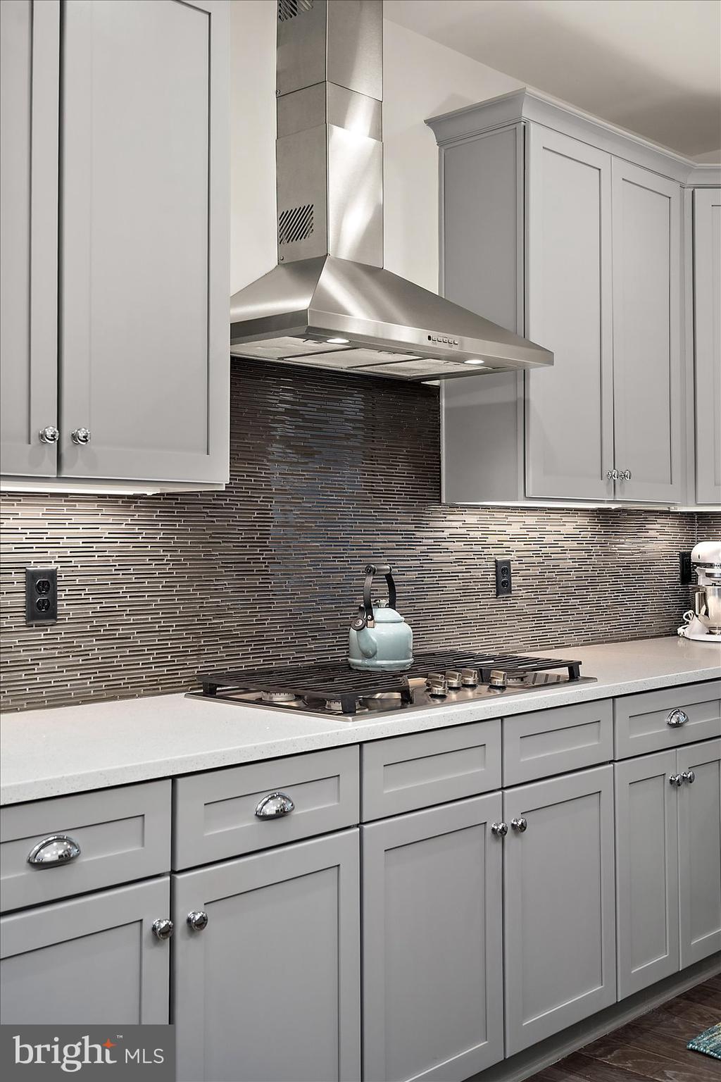 PRIMROSE HILL - Residential