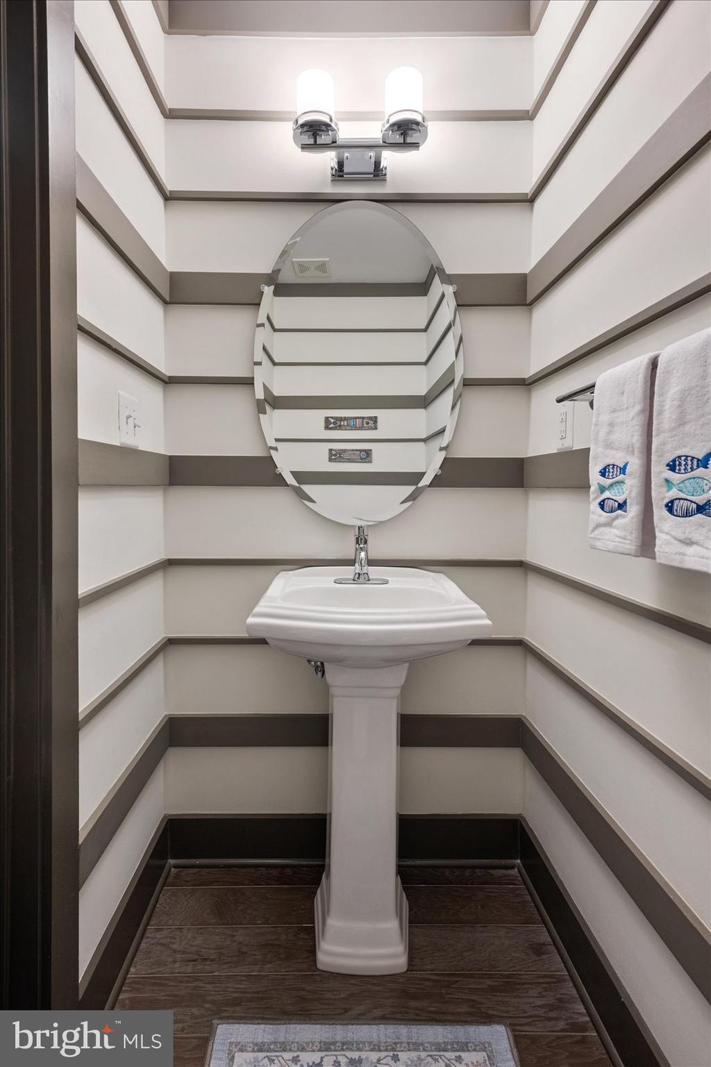 PRIMROSE HILL - Residential