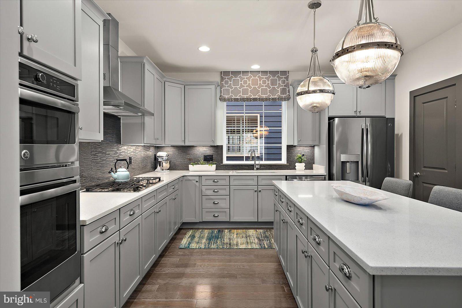 PRIMROSE HILL - Residential