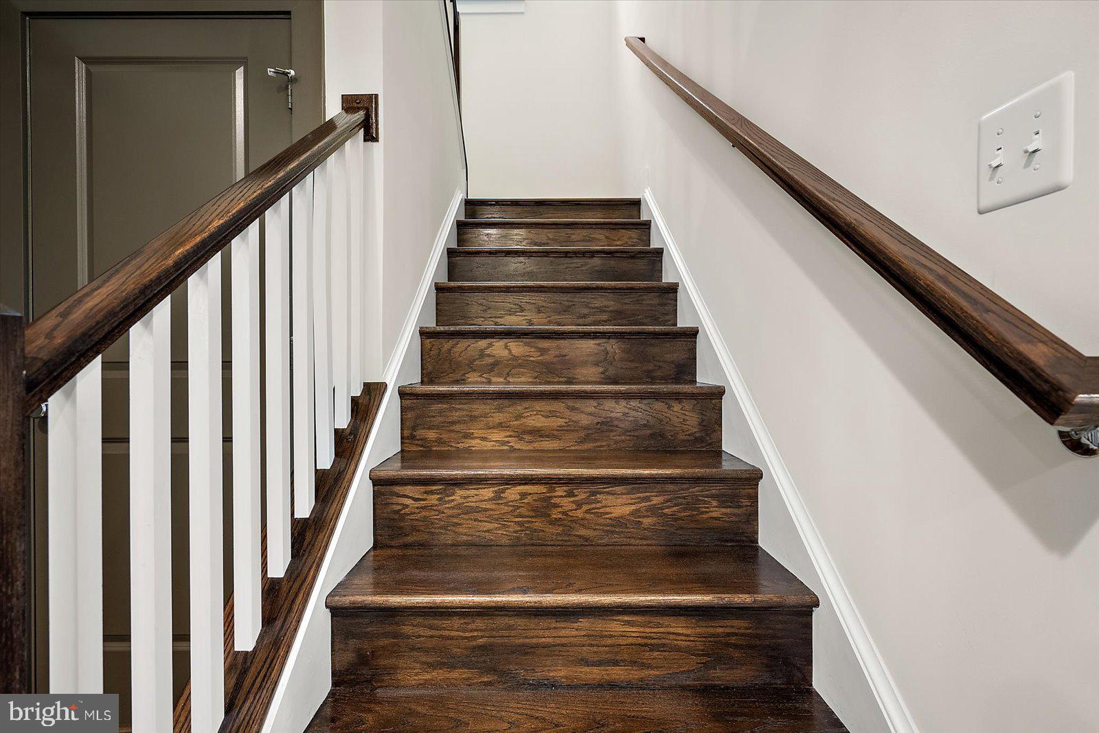 PRIMROSE HILL - Residential