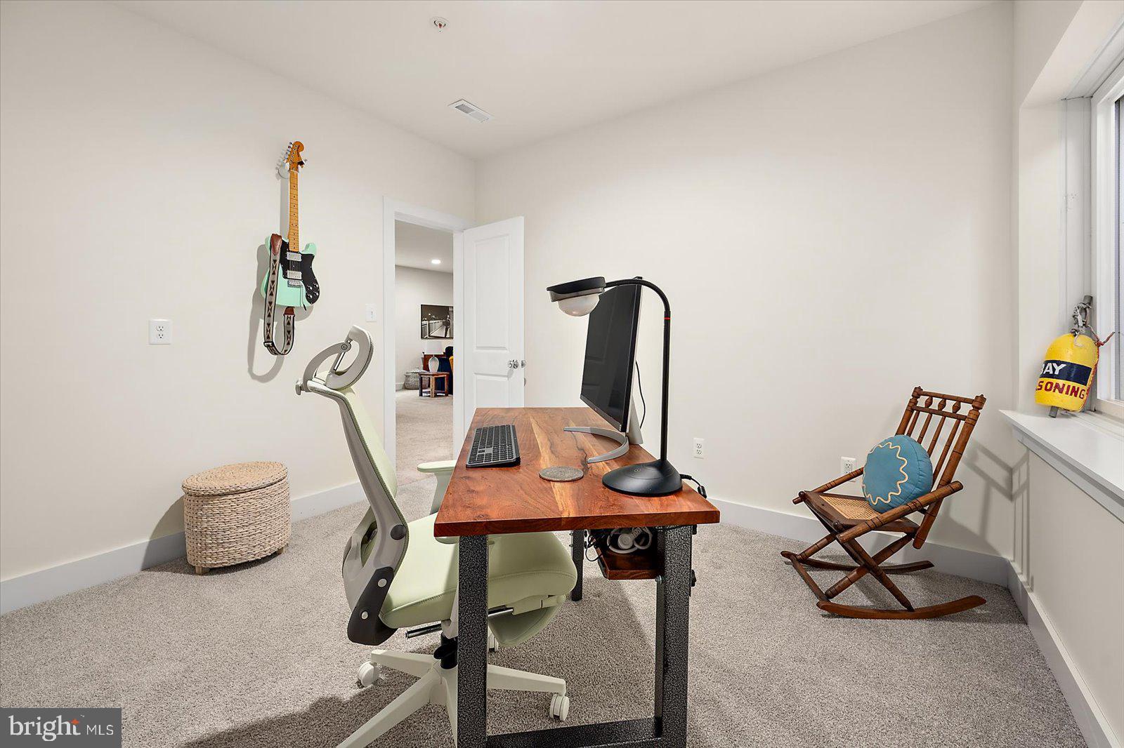 PRIMROSE HILL - Residential