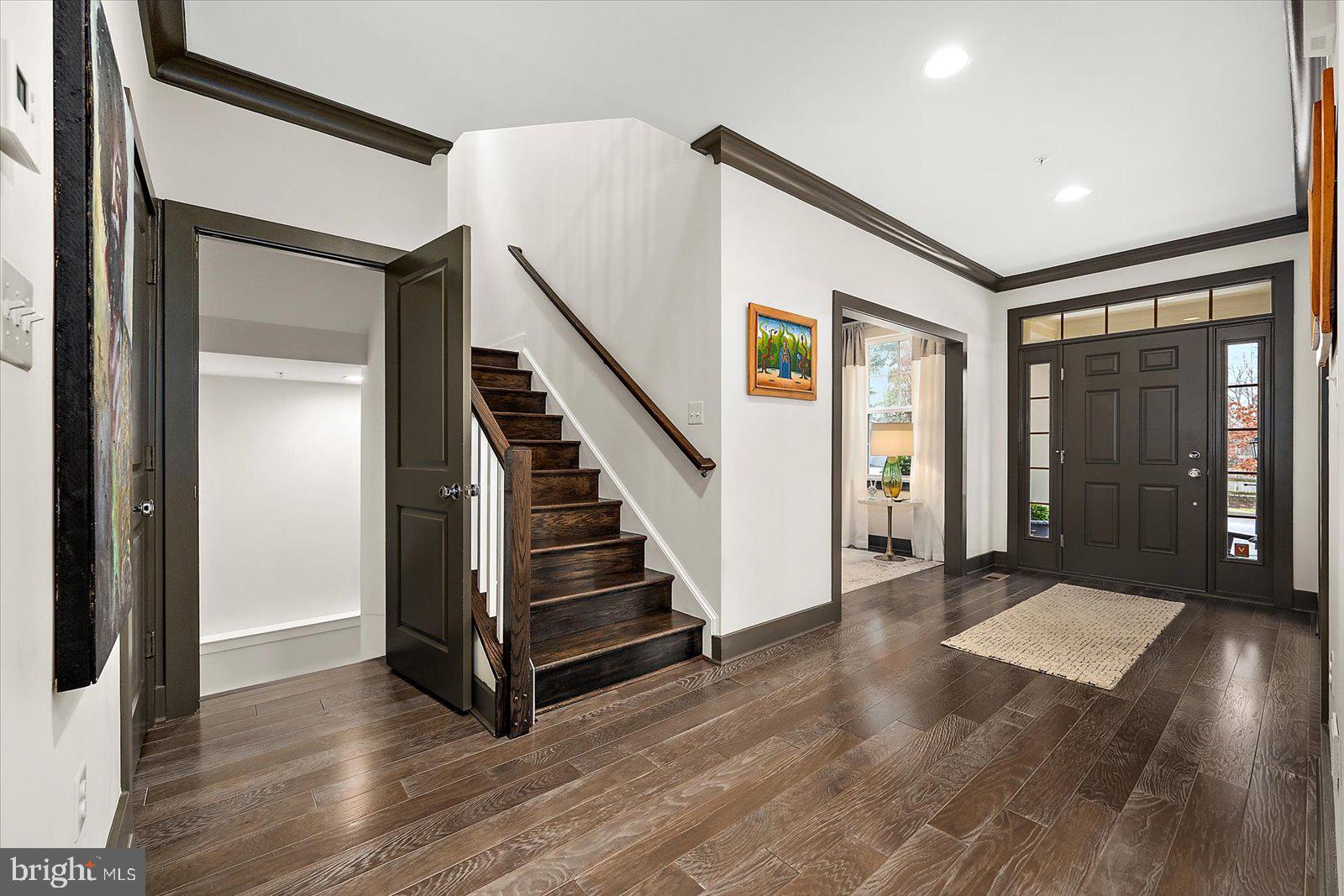 PRIMROSE HILL - Residential