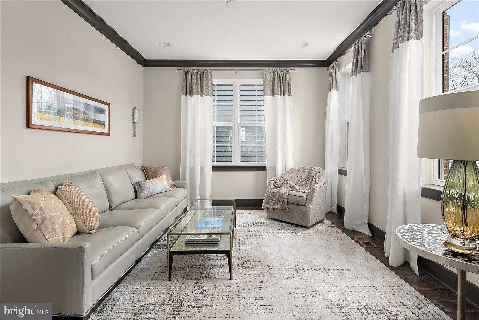 PRIMROSE HILL - Residential