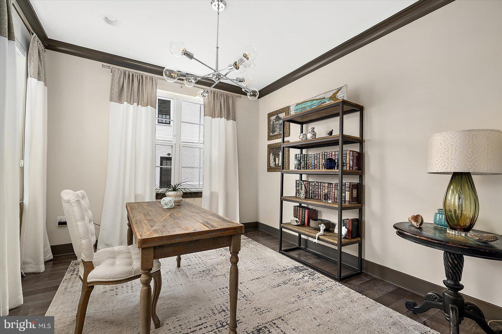 PRIMROSE HILL - Residential