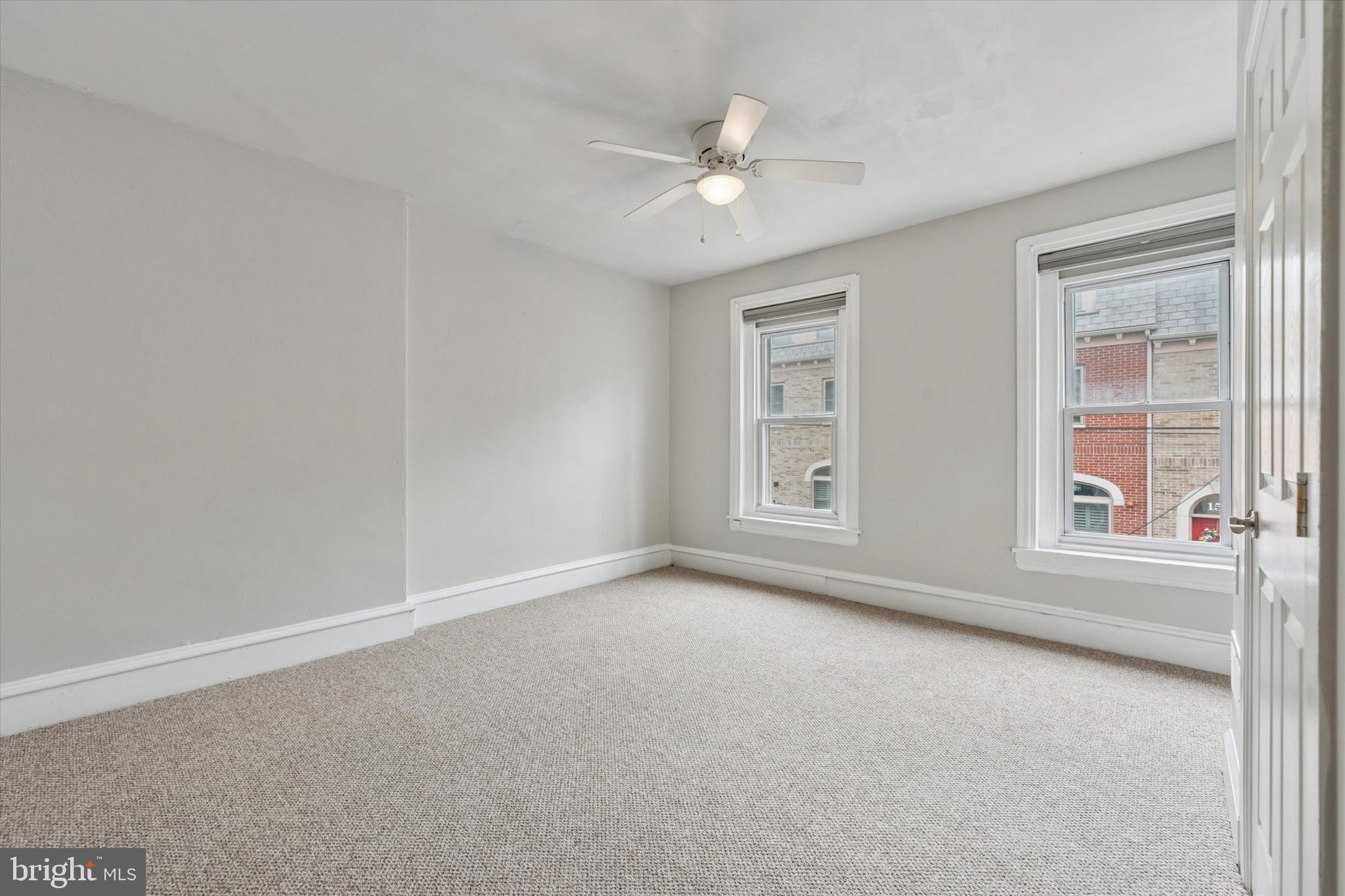 MANAYUNK - Residential Lease