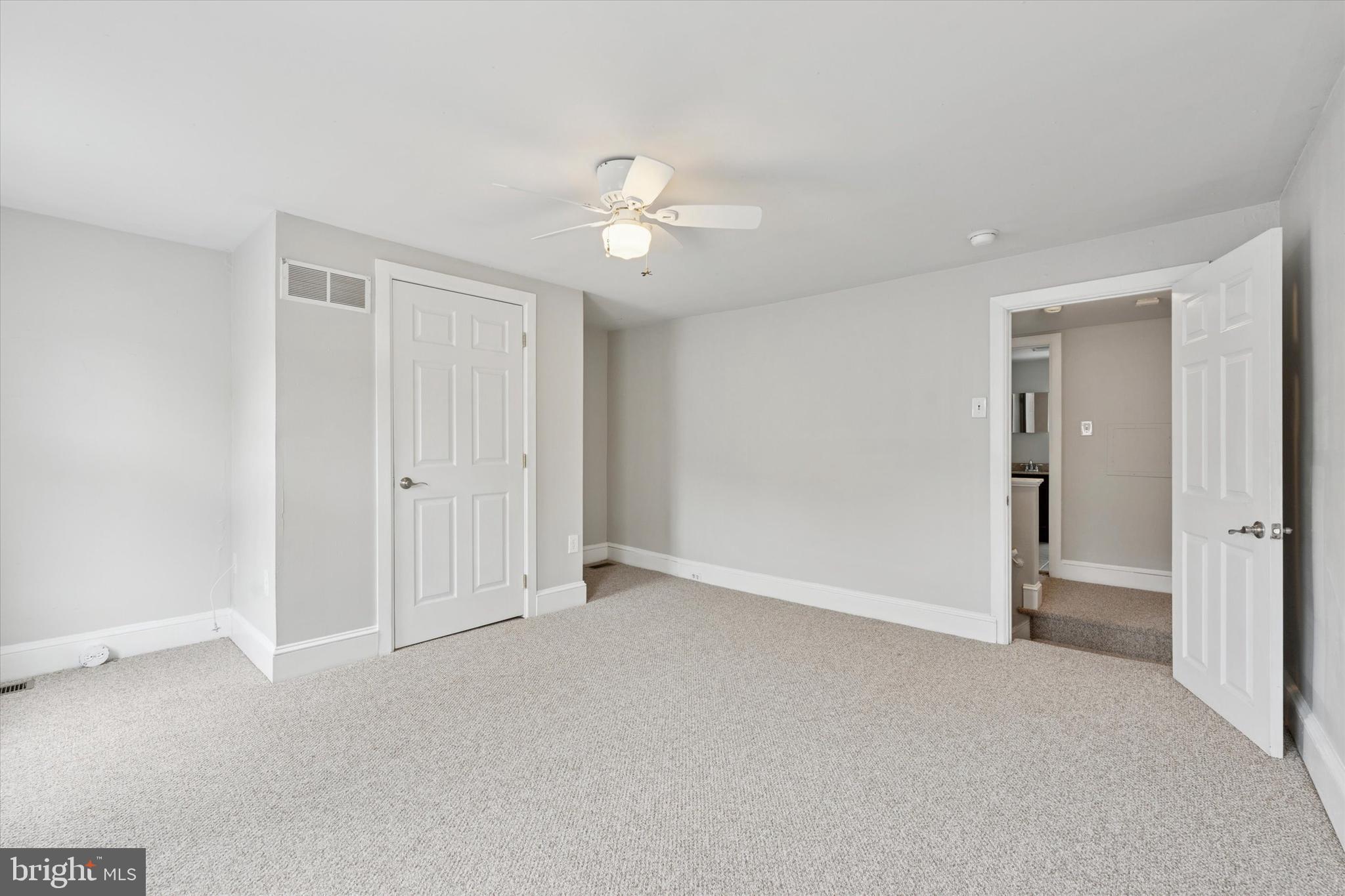 MANAYUNK - Residential Lease