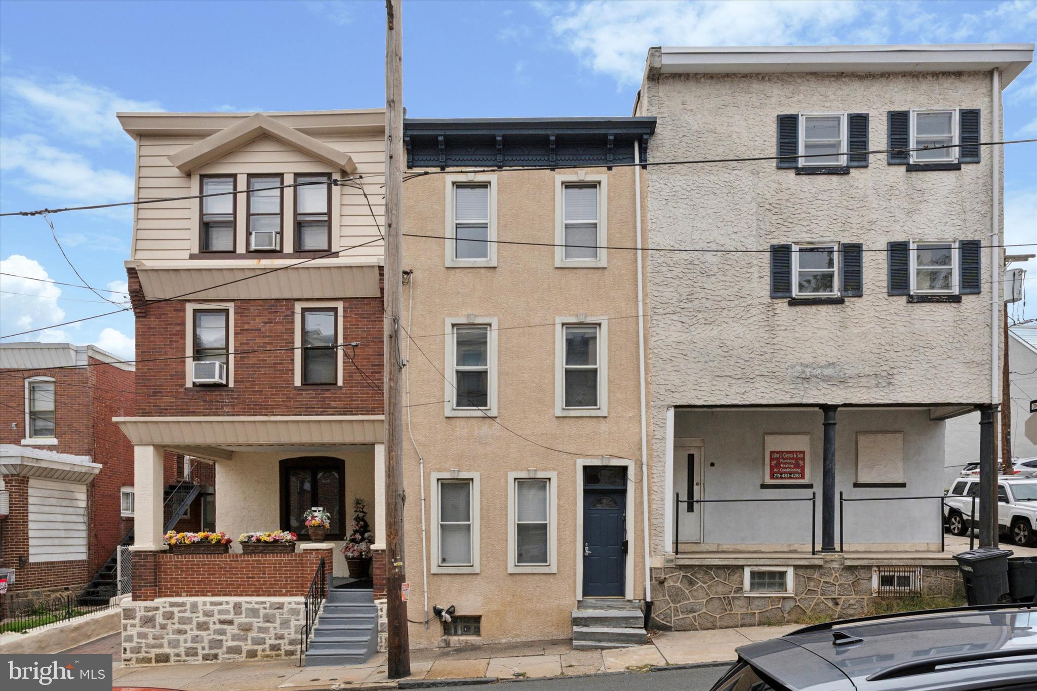 MANAYUNK - Residential Lease