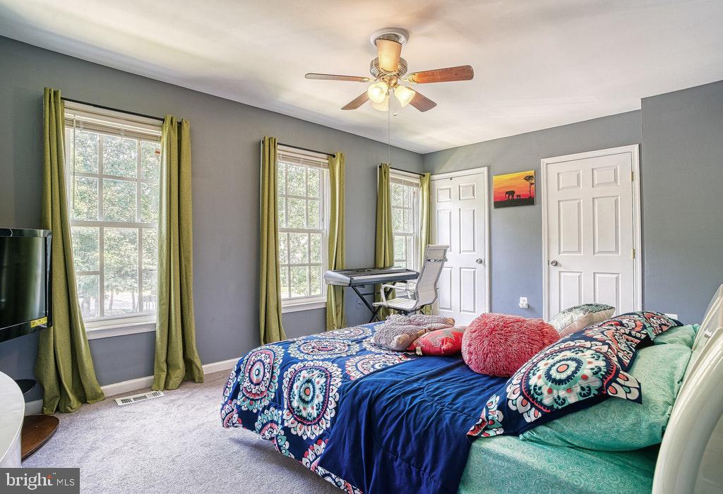 TOWNS OF FOREST HILLS - Residential