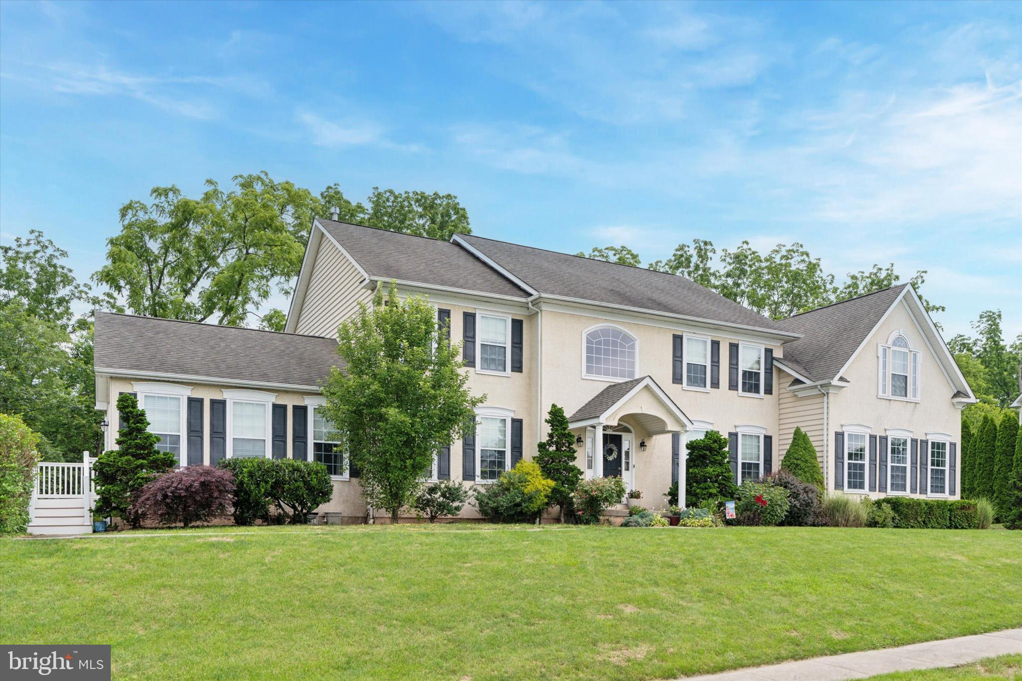502 GLENWOOD DRIVE