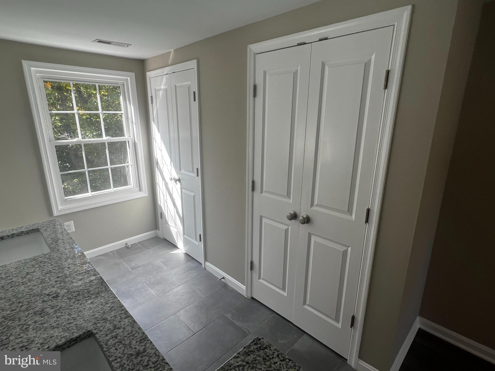 TANTALLON HILLS - Residential