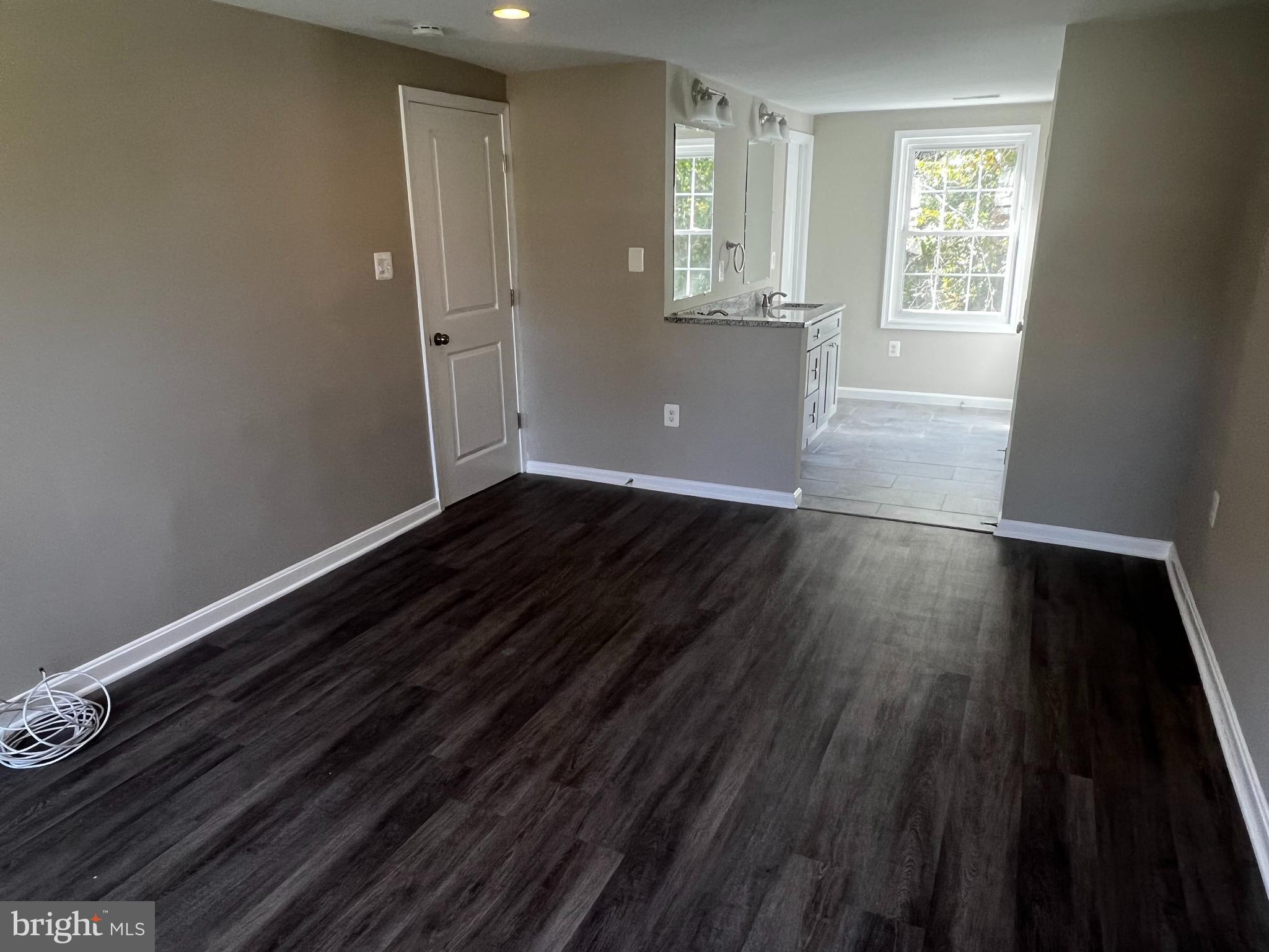 TANTALLON HILLS - Residential