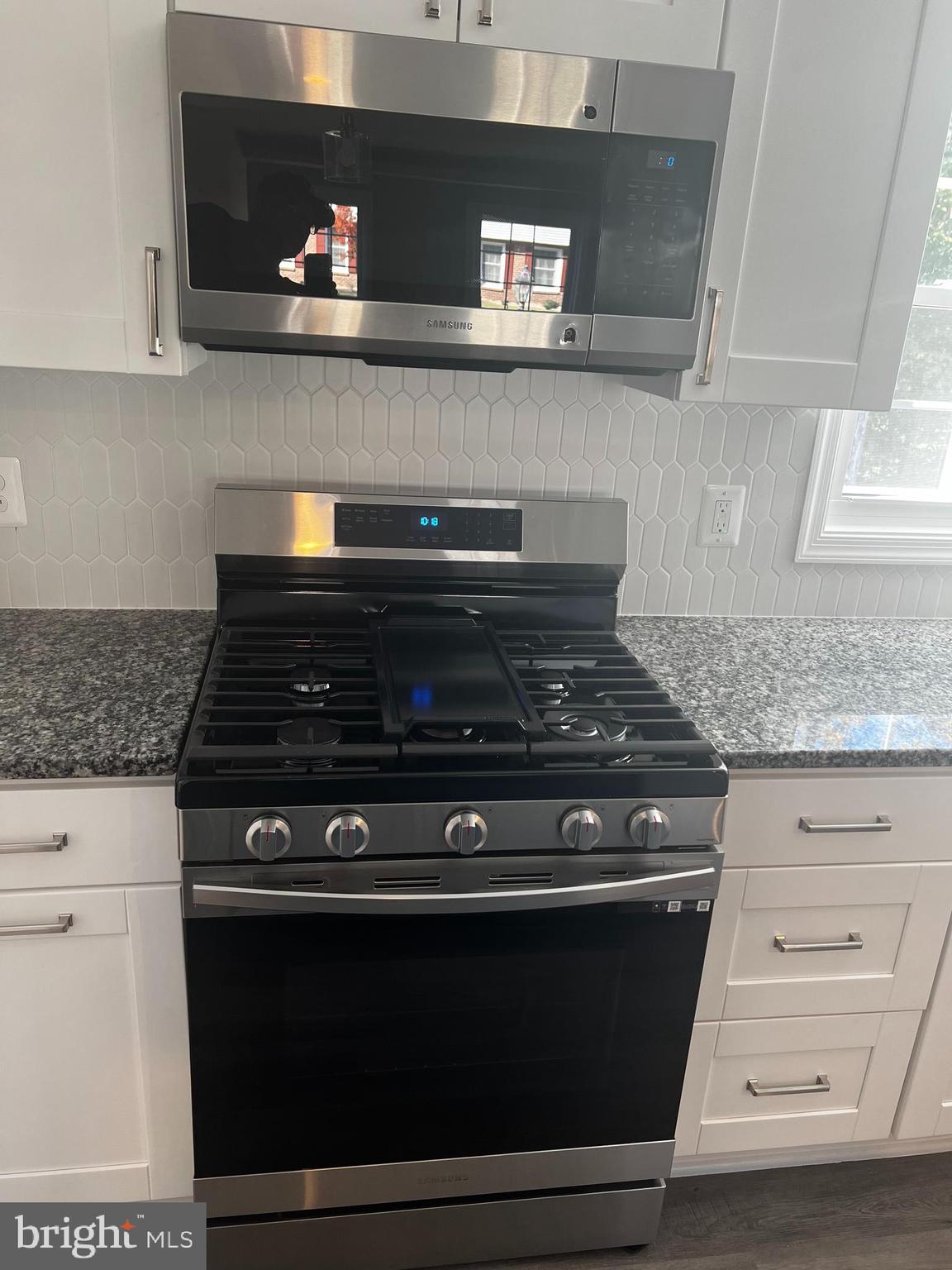 TANTALLON HILLS - Residential