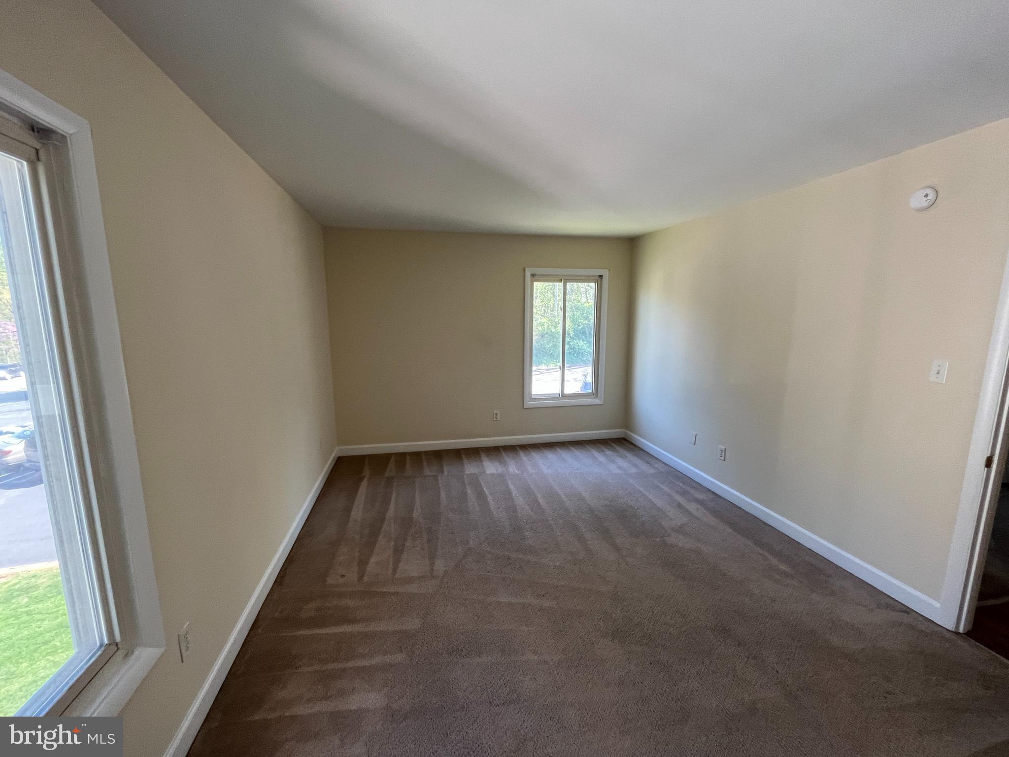 BERRY STREET CONDOMINIUMS - Residential Lease