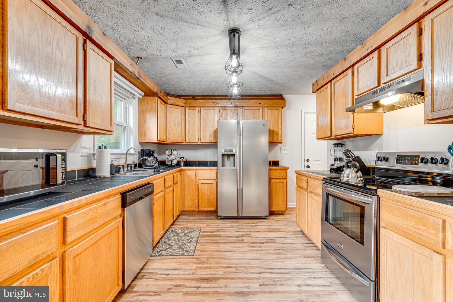 ROYAL VIEW ESTATES - Residential