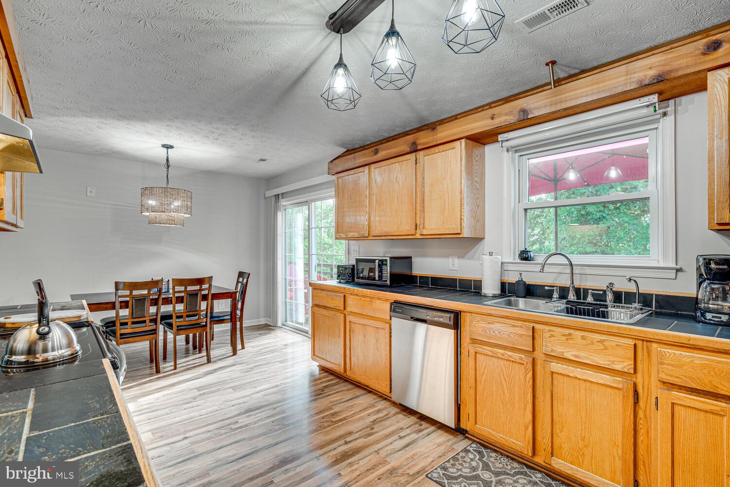 ROYAL VIEW ESTATES - Residential