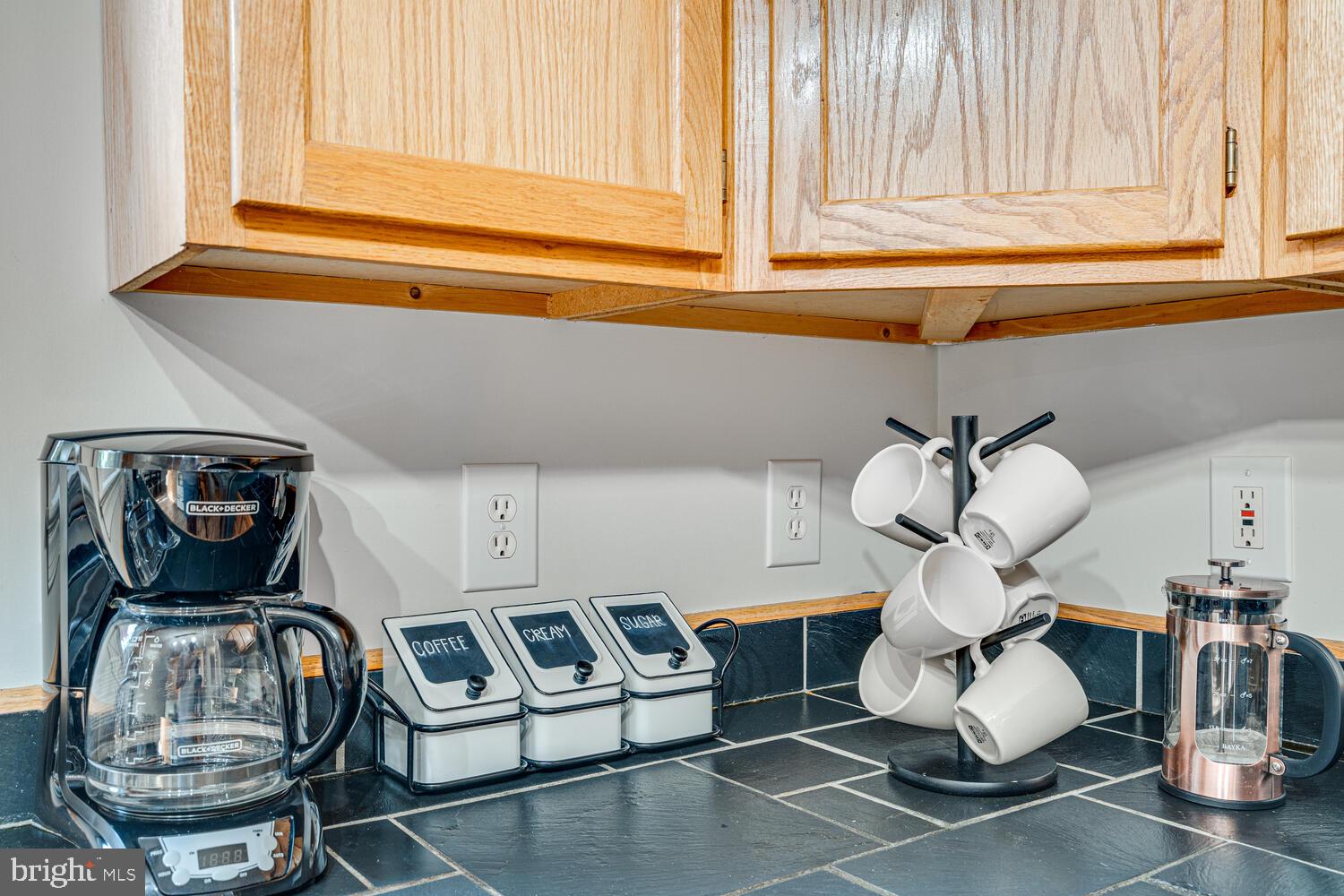 ROYAL VIEW ESTATES - Residential