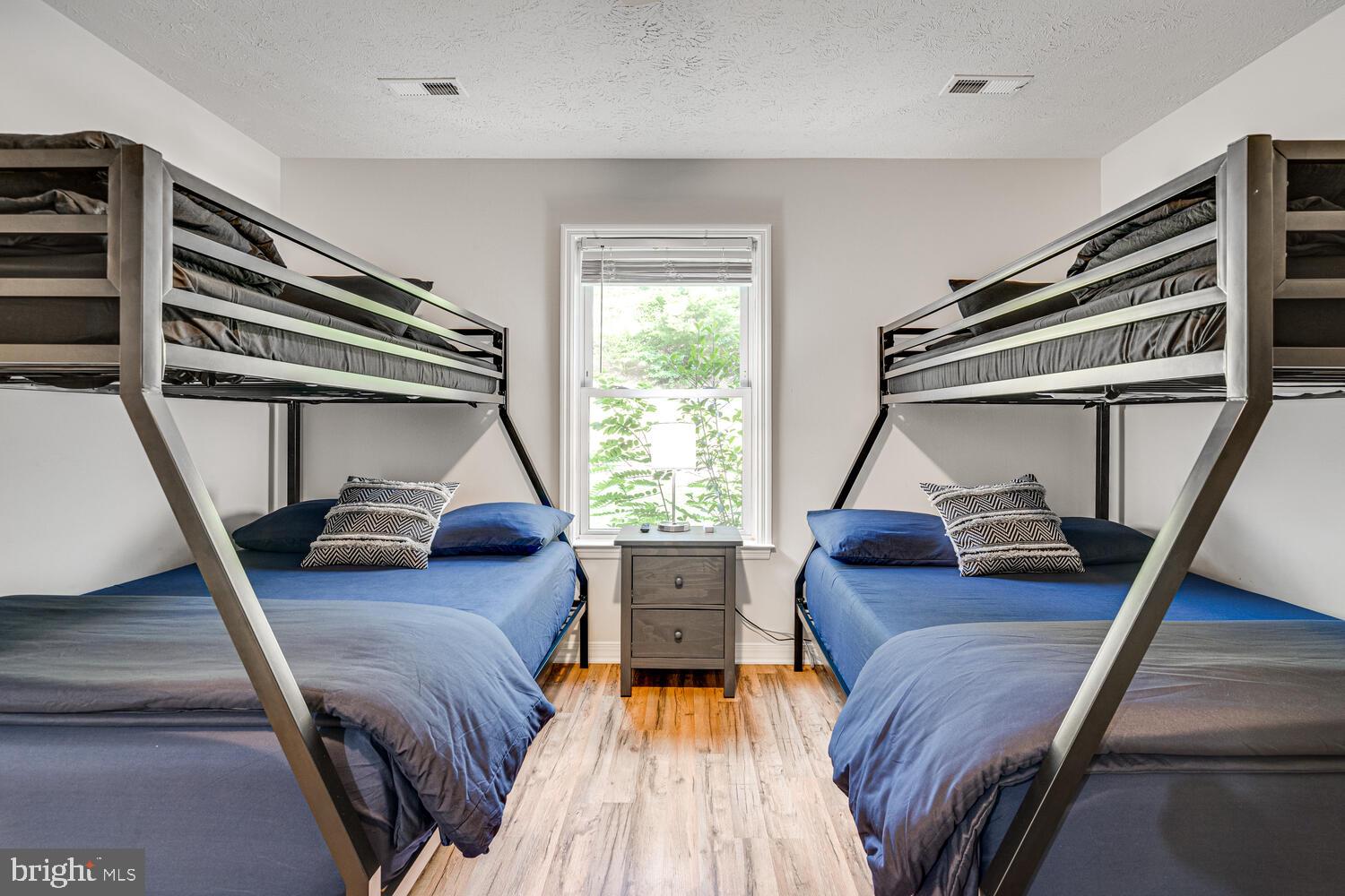 ROYAL VIEW ESTATES - Residential