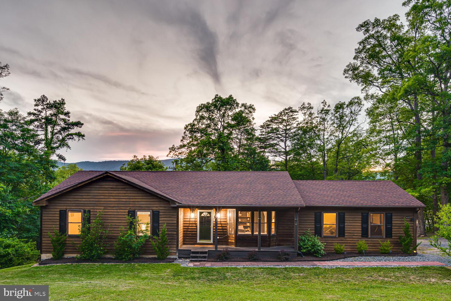 ROYAL VIEW ESTATES - Residential