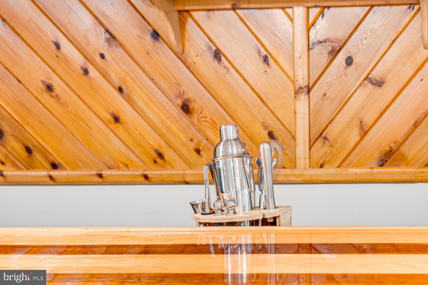 ROYAL VIEW ESTATES - Residential