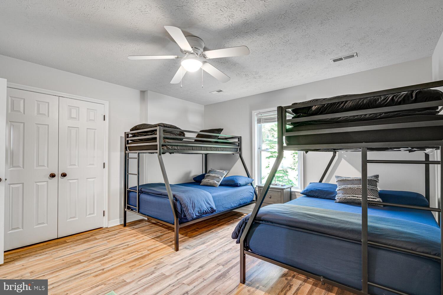 ROYAL VIEW ESTATES - Residential