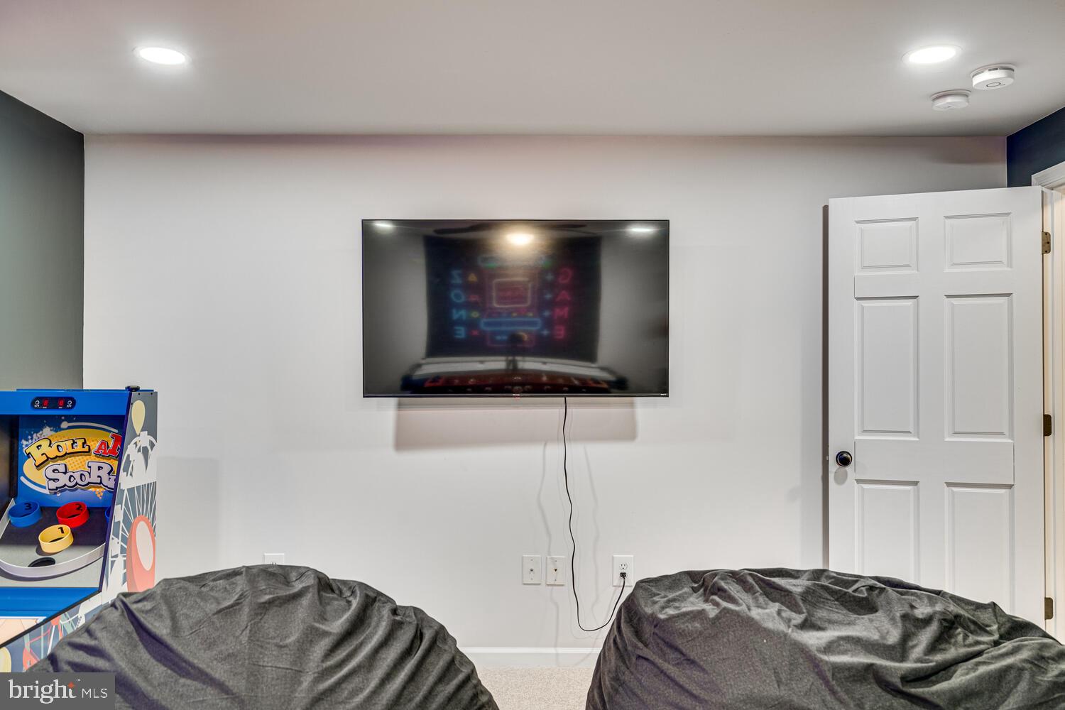 ROYAL VIEW ESTATES - Residential